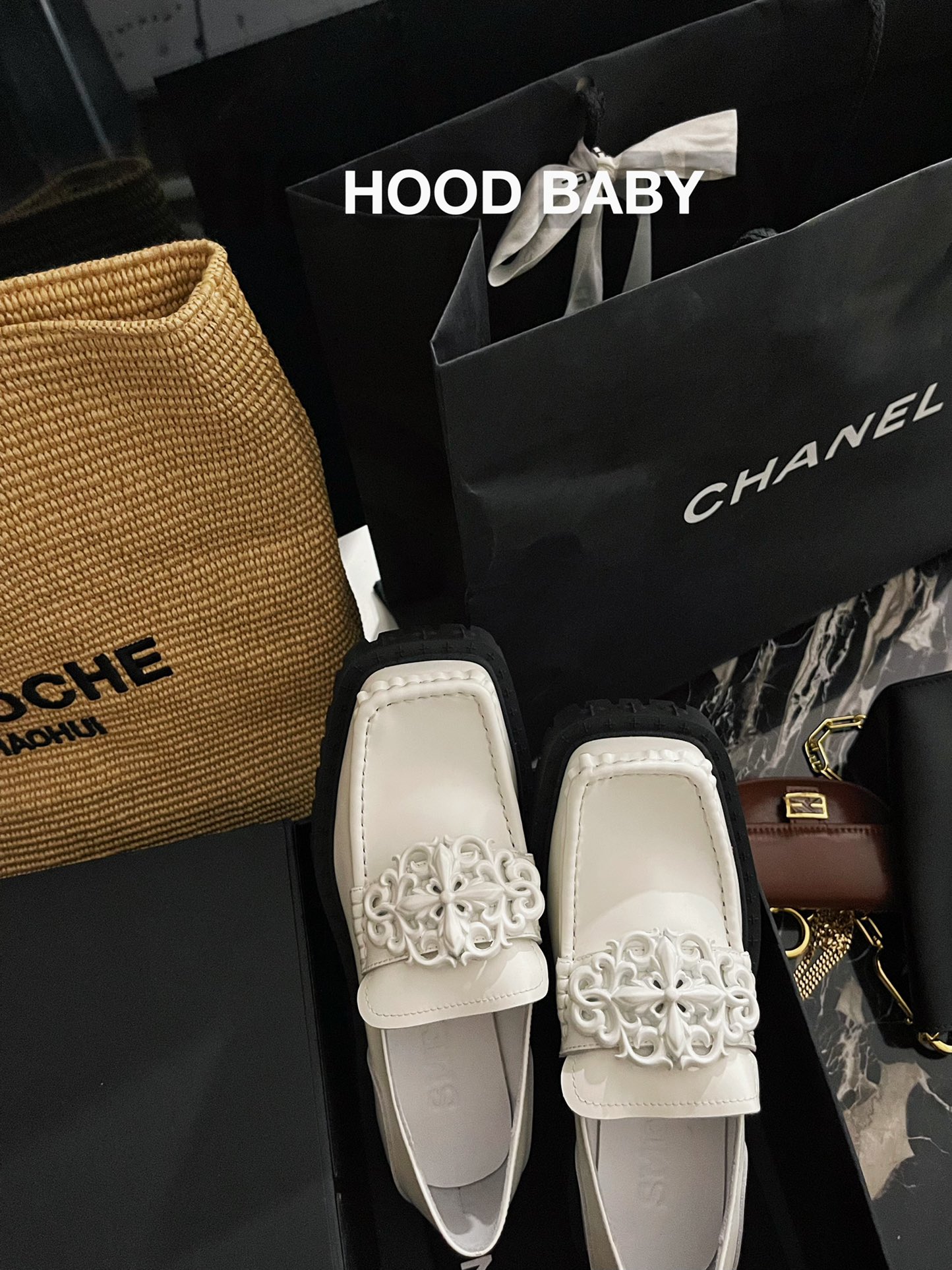 𝐒𝐌𝐅𝐊 ｜𝟐𝟎𝟐𝟐/𝐒𝐒 𝐧𝐞𝐰 GOOL GIRL can't resist the square toe Louboutins Customized cowhide upper