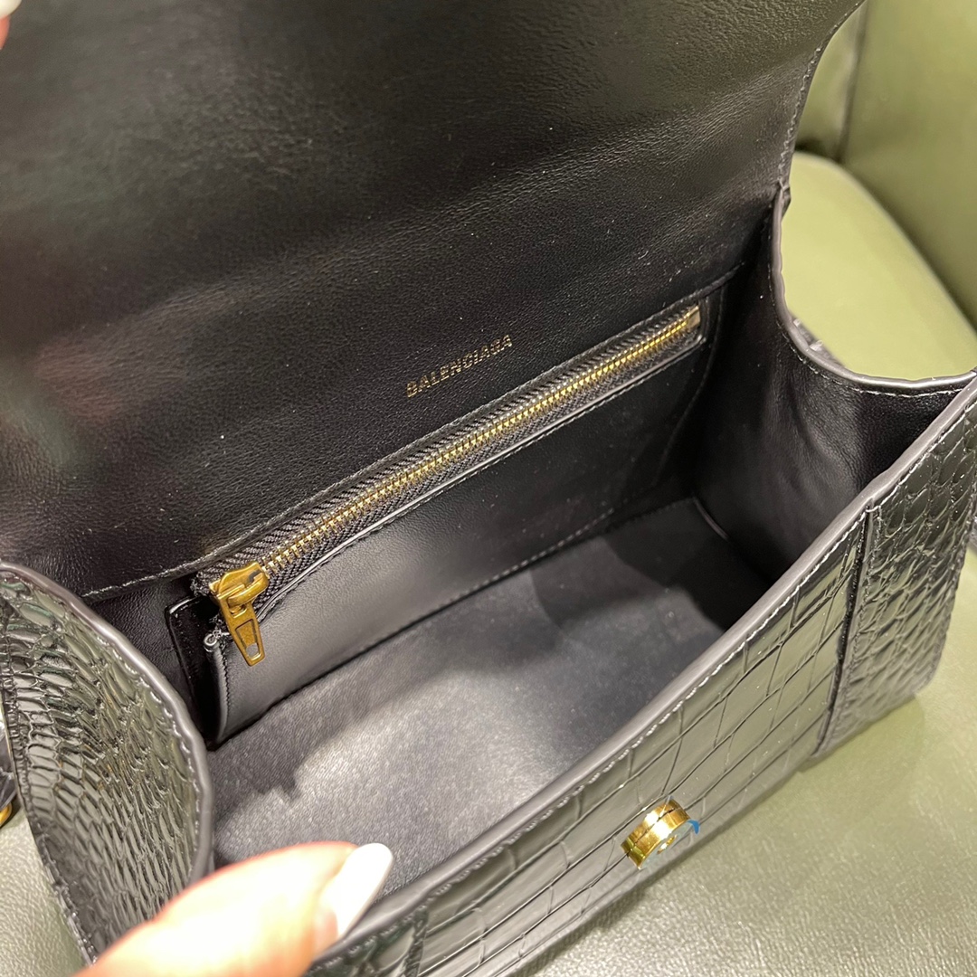 BALENCIAGA 𝐇𝐨𝐮𝐫𝐠𝐥𝐚𝐬𝐬𝐬 𝐒 crocodile-textured cowhide