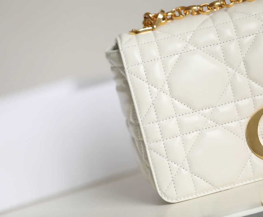 DIOR CARO white gilt buckle DR-061