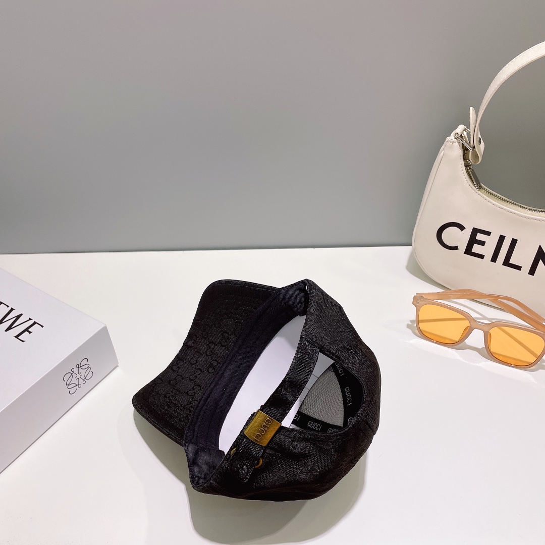 【GUCCI】Baseball cap