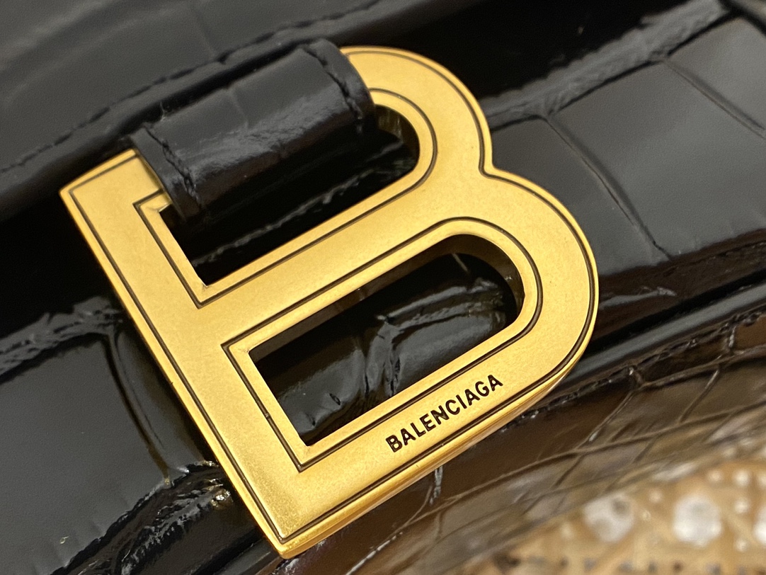 BALENCIAGA 𝐇𝐨𝐮𝐫𝐠𝐥𝐚𝐬𝐬 𝐗𝐒 crocodile-textured cowhide