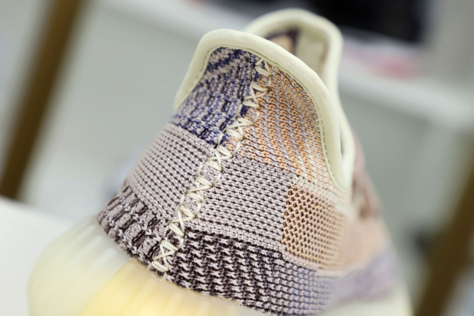 YEEZY BOOST 350 V2 ASH PEARL