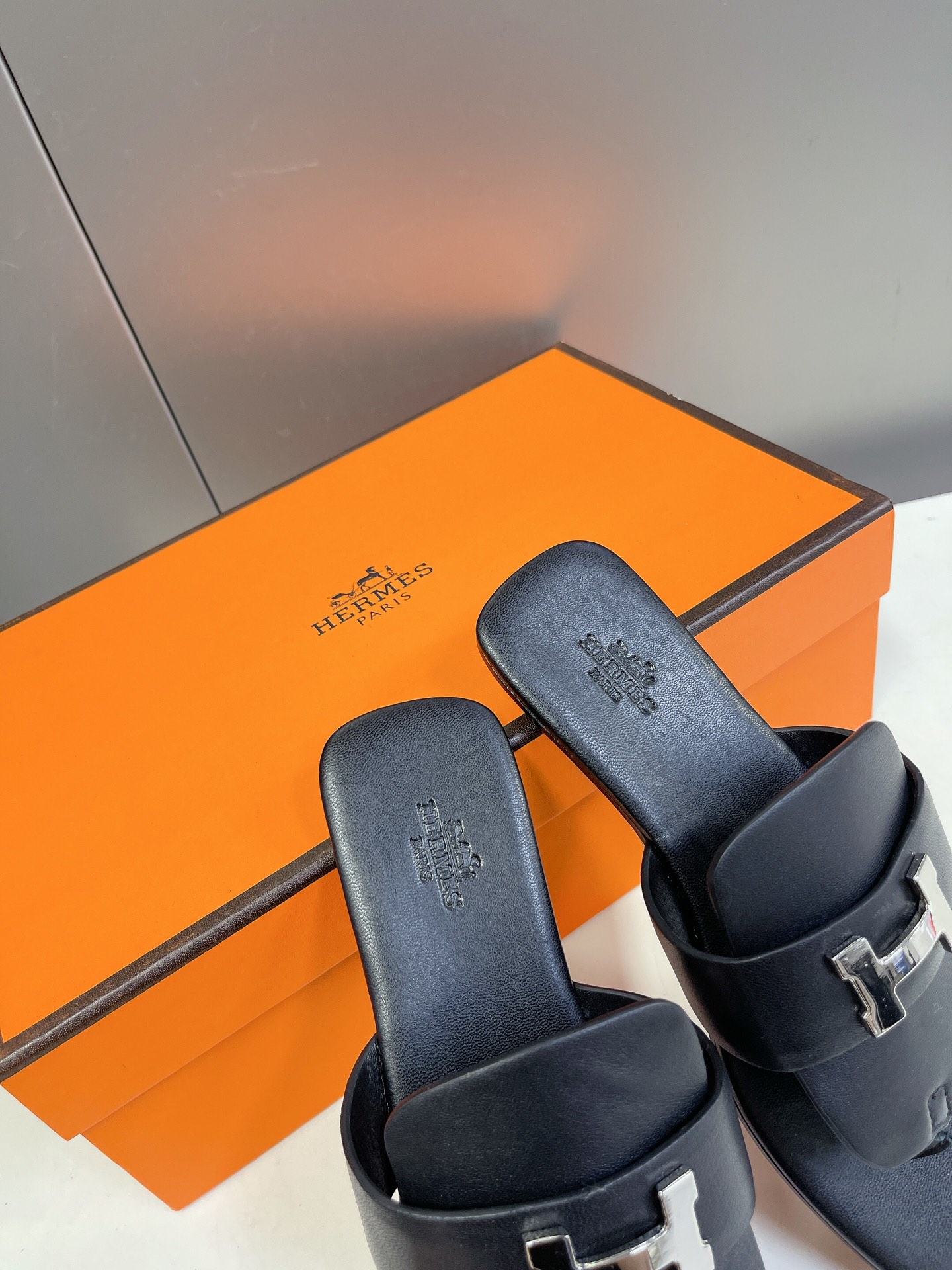 Hermes a Eclair 🌟 slippers