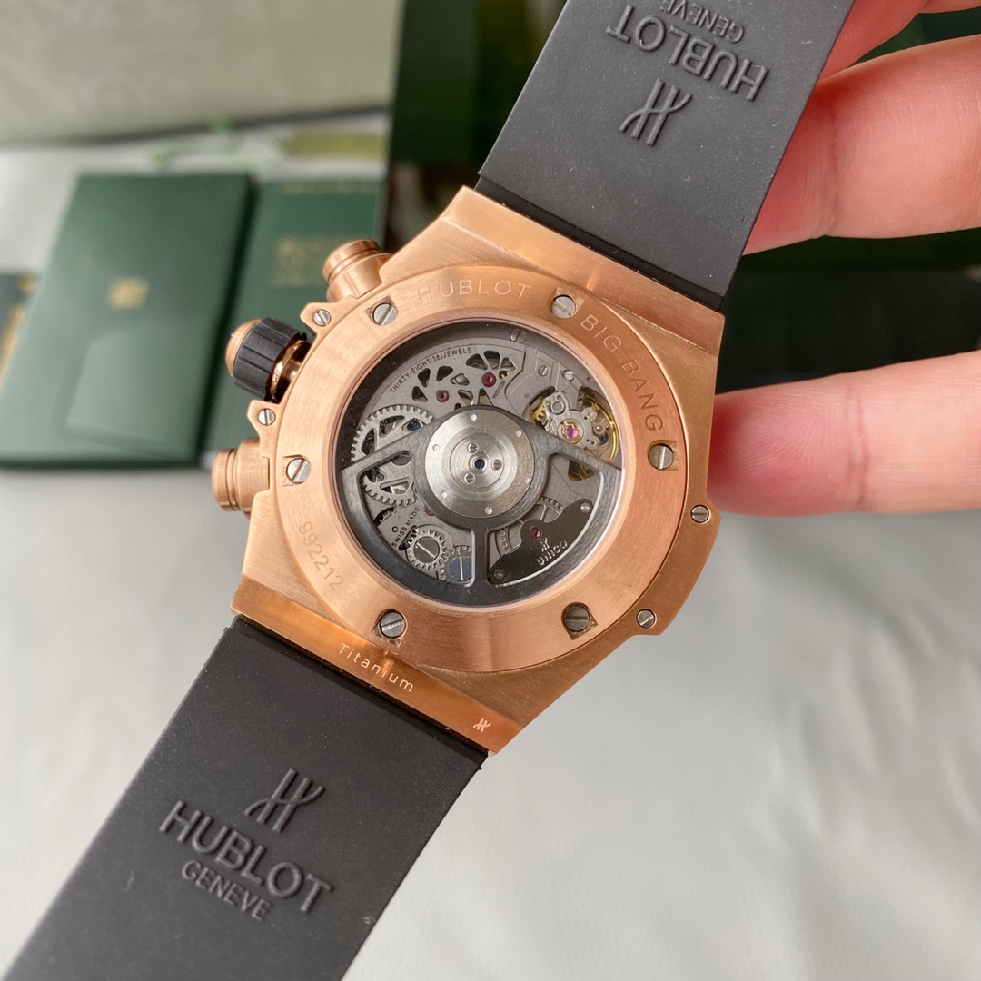 Hublot-BigBang Big Bang Element Material Chronograph