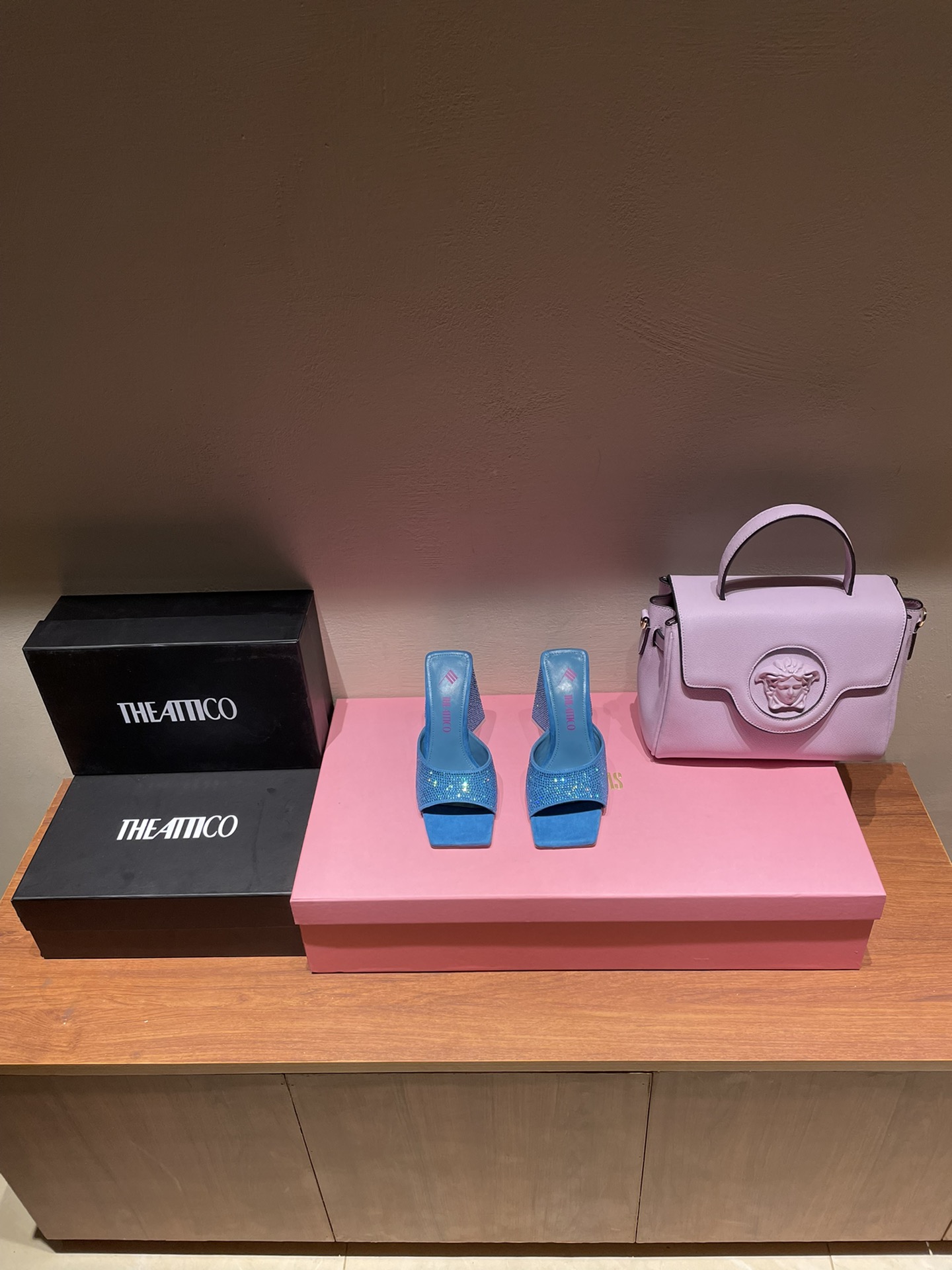 TheAttico | 𝟐𝟎𝟐𝟐𝟐/𝐒𝐒 𝐧𝐞𝐰 Spring/Summer 2021 collection The Attico personality triangle heel high heel sandals