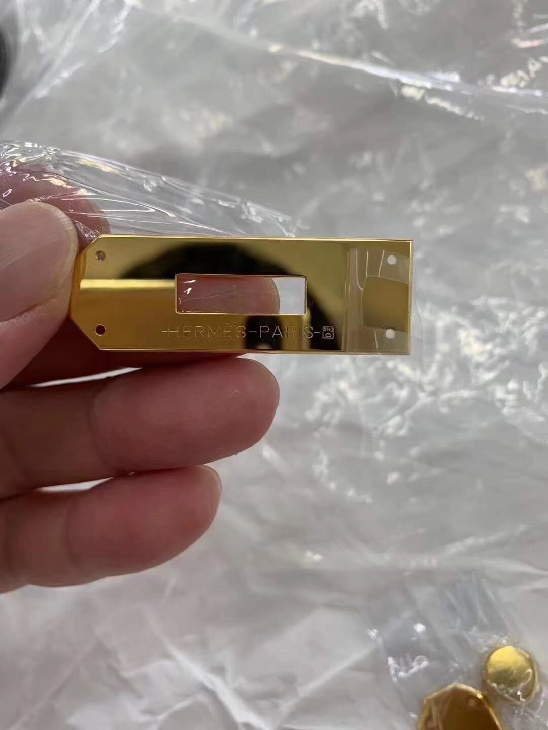 Hermes bag making process：We are a bag workshop, so we have been sending production drawings