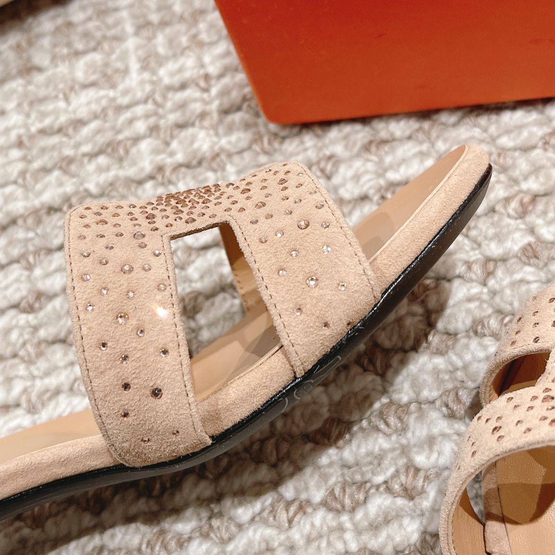 Hermes Oasis diamond face slippers series