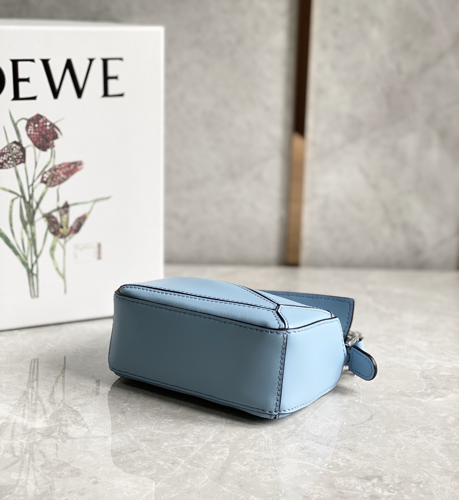 LOEWE  Nano puzzle