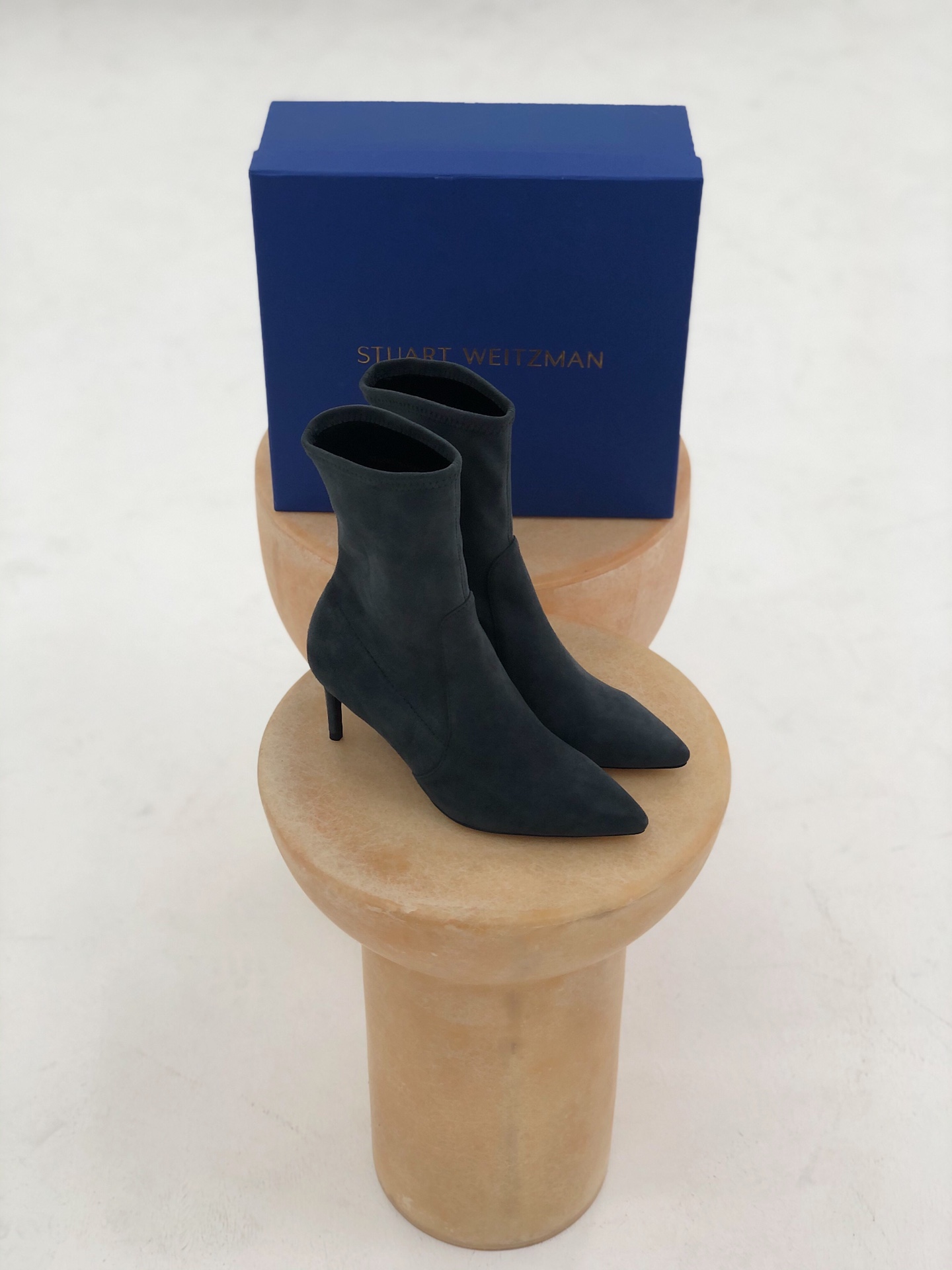 Stuart Weitzman Model: WREN7.5cm Stuart Weitzman TPU outsole