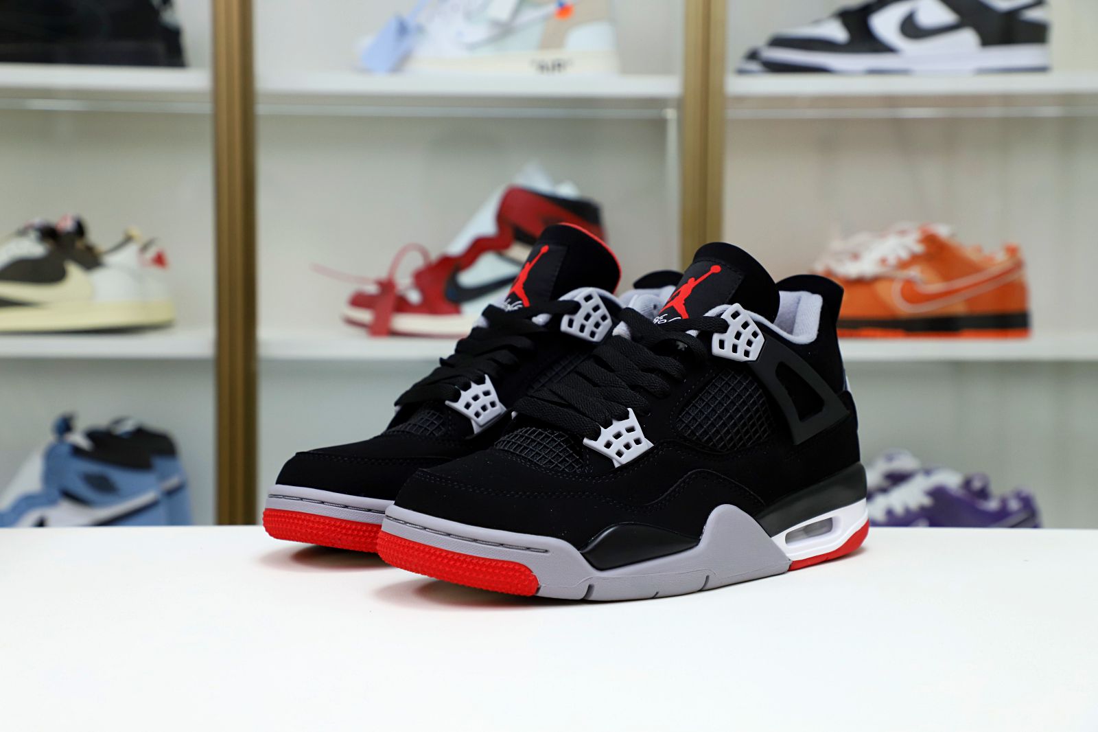 AIR JORDAN 4 RETRO OG BRED 2019