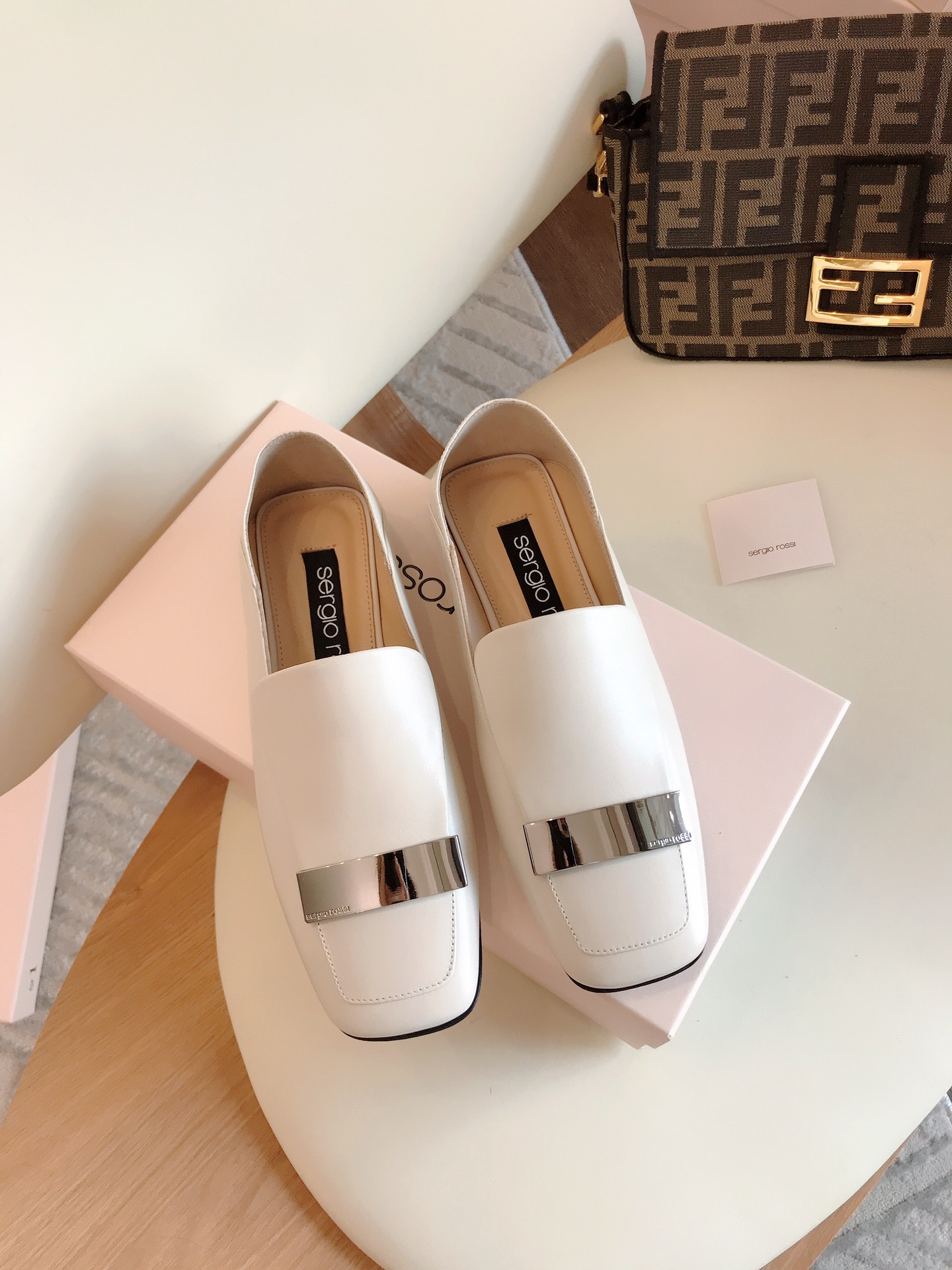 𝐒𝐇𝐔𝐒𝐇𝐔𝐓𝐎𝐍𝐆｜𝟐𝟎𝟐𝟑/𝐒𝐒 𝐧𝐞𝐰 The most bow-tied and best-looking shoe of the year