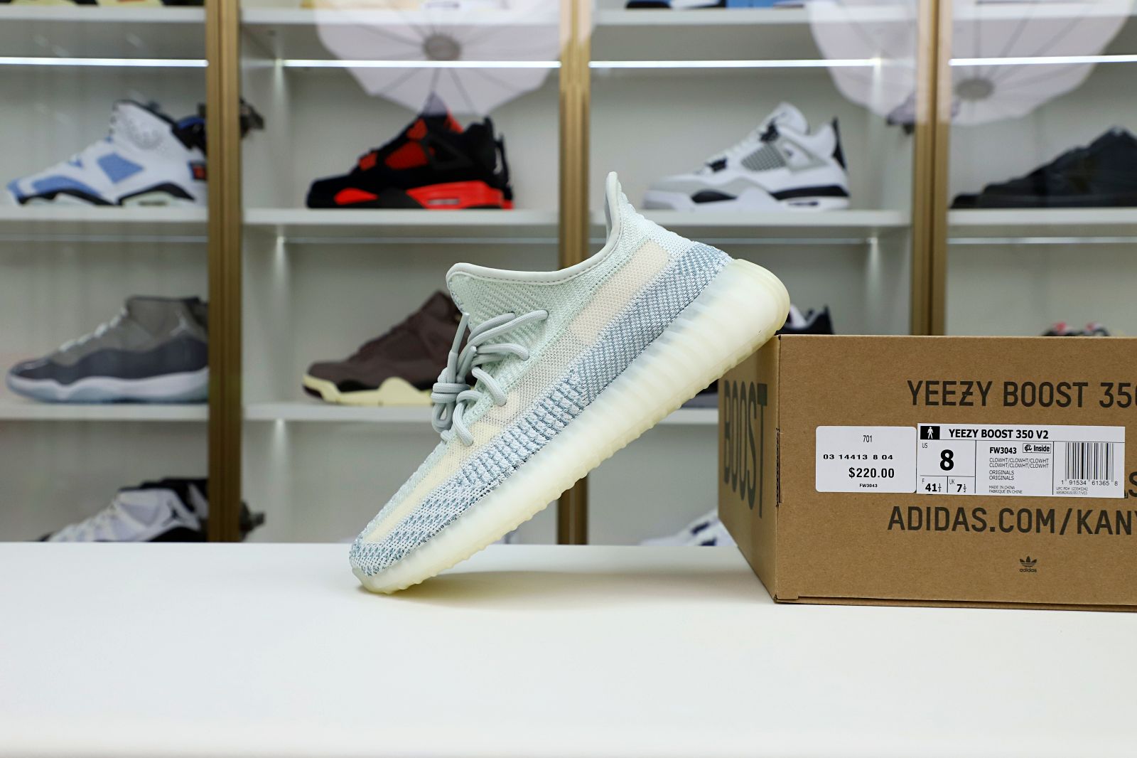 YEEZY BOOST 350 V2 CLOUD WHITE NON-REFLECTIVE