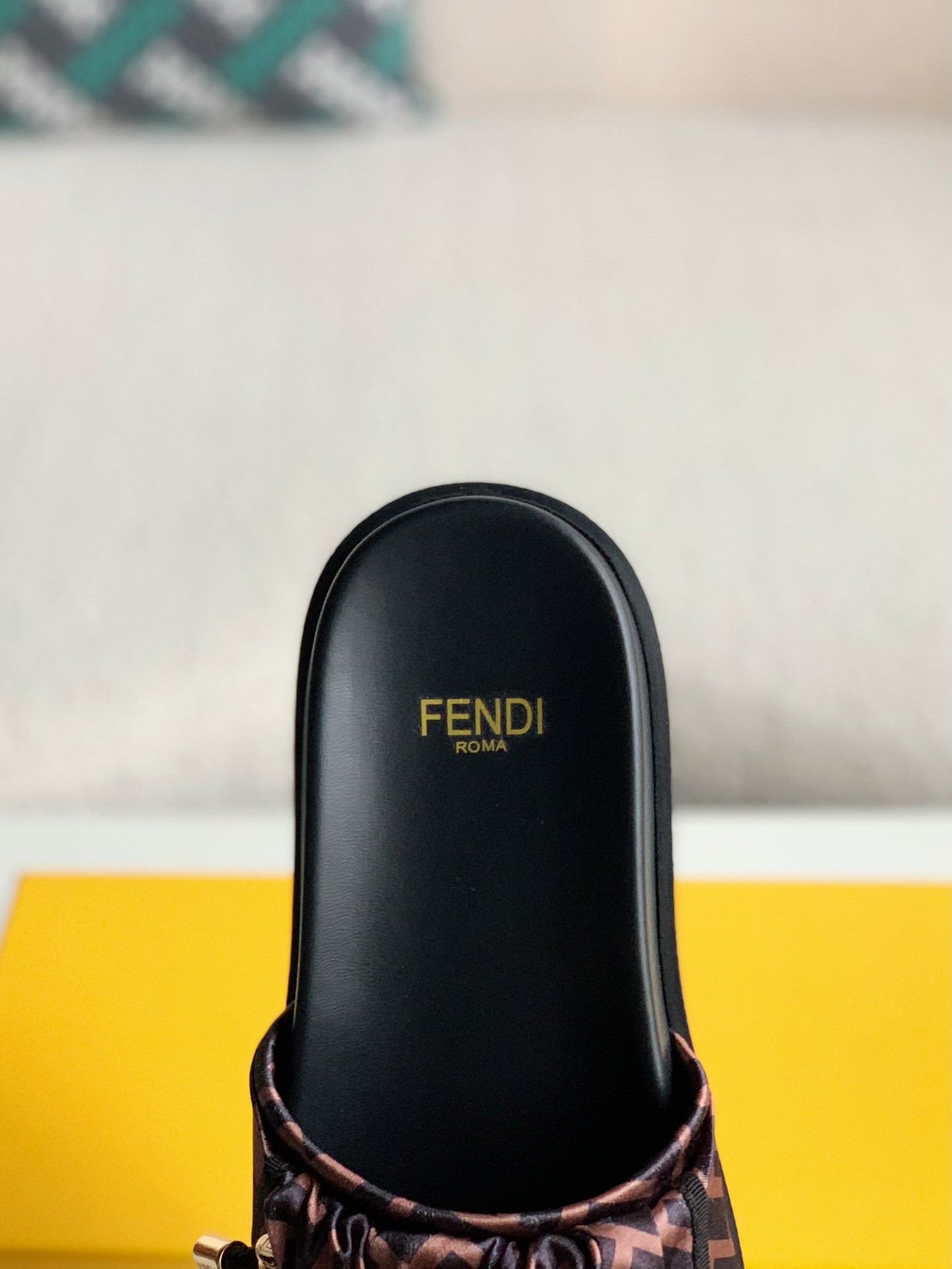 Fendi slippers