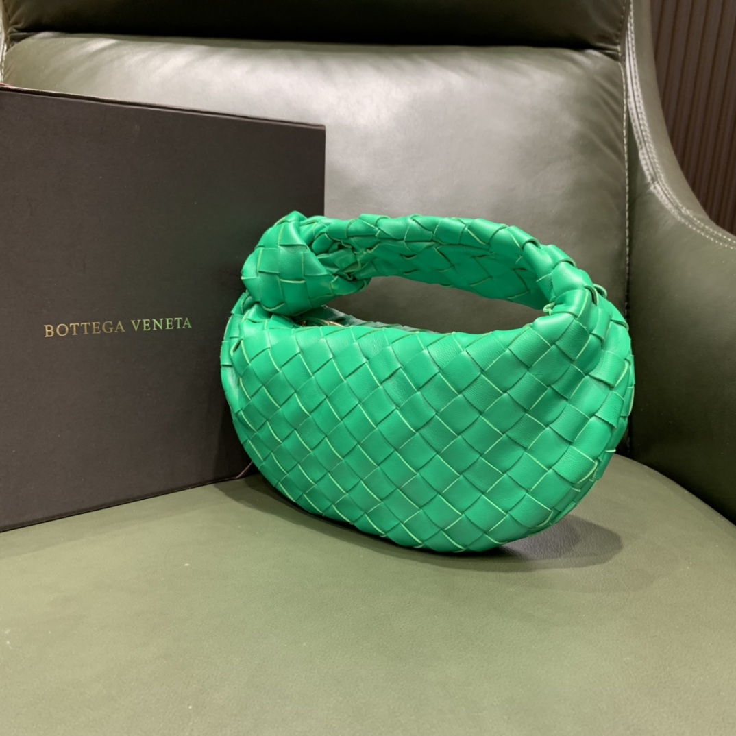 Bottega Veneta  🆕NEW🆕 JODIE #651876