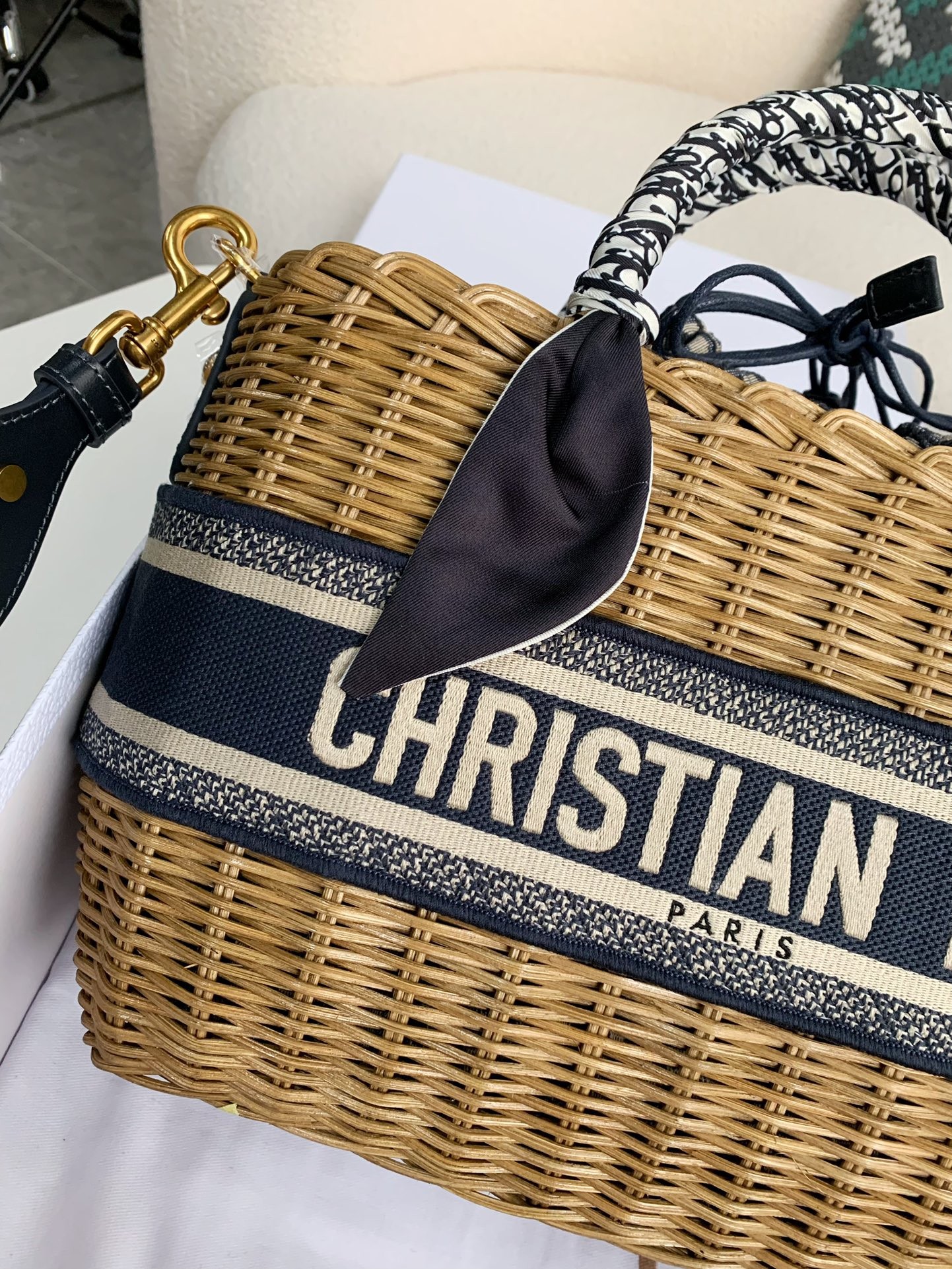 Dior Bamboo Bag Size:28*21*12cm