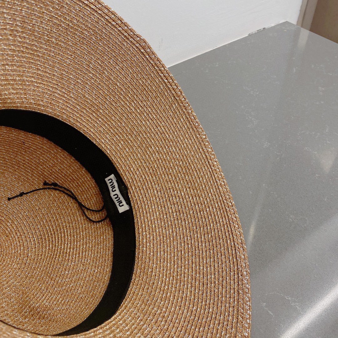 MIU MIU 23 new sun visor