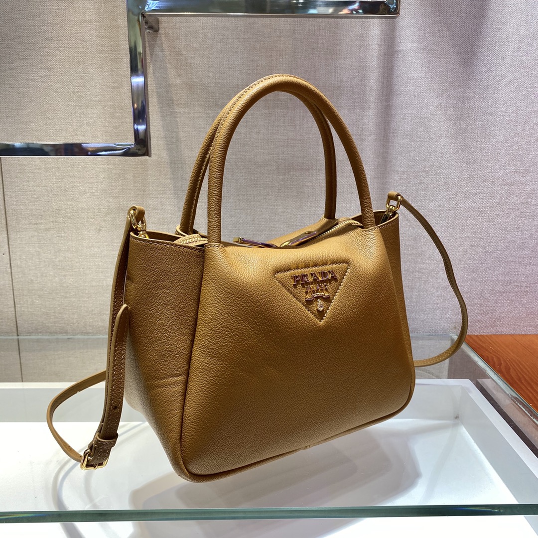 𝐏𝐑𝐀𝐃𝐀 New Model 1BC142