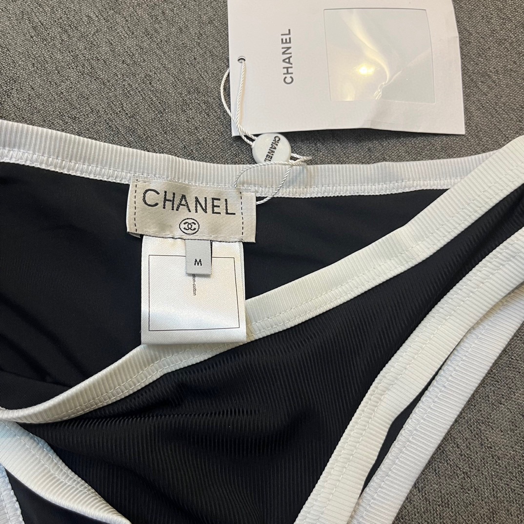 Chanel New Bikini Midi Set Petit Chanel Logo Wrap Tankini + Triangle Bottom Separate Swimsuit