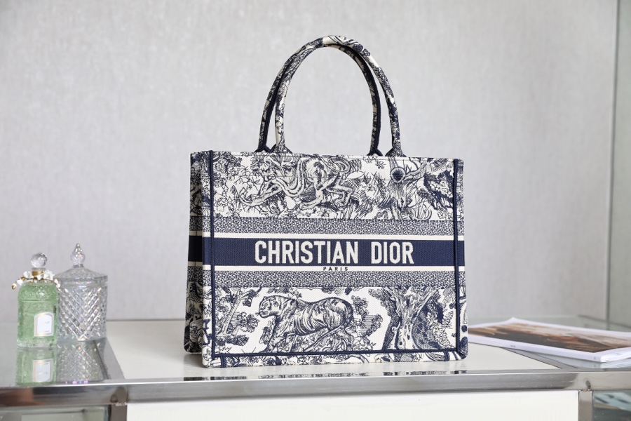 DIOR TOTE Blue Tiger