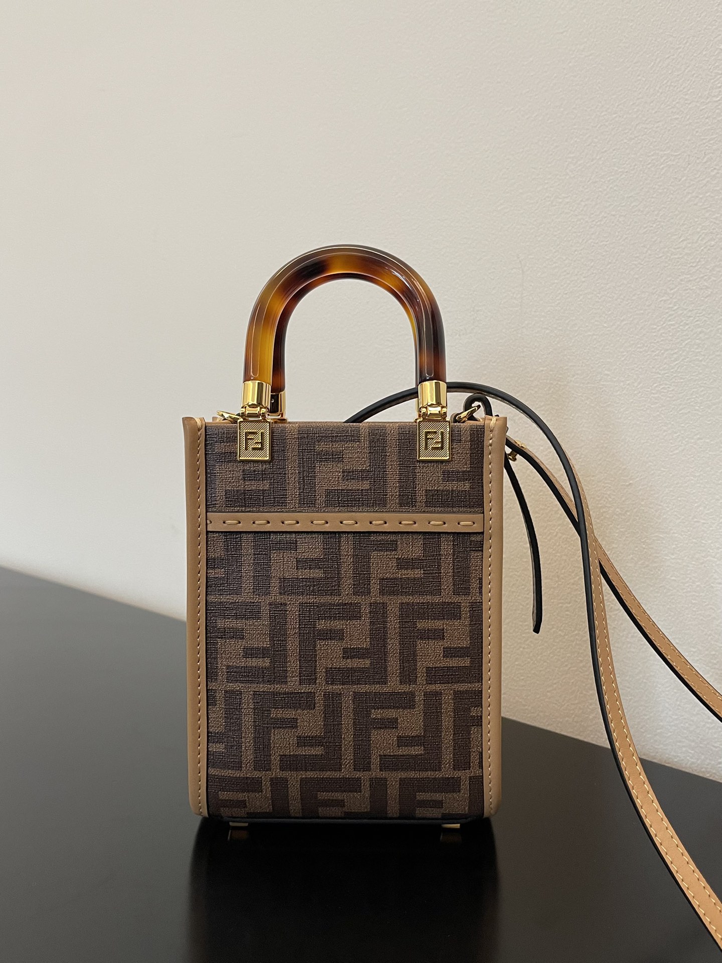 FENDI Sunshine mini tortoiseshell portable crossbody cute