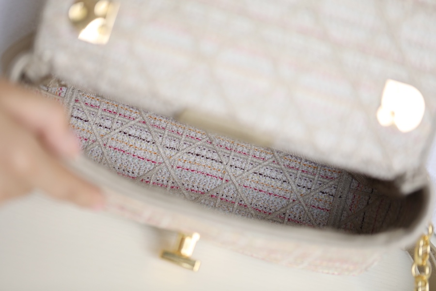 DIOR Caro striped vine check 〰️➰〰️ DR-031