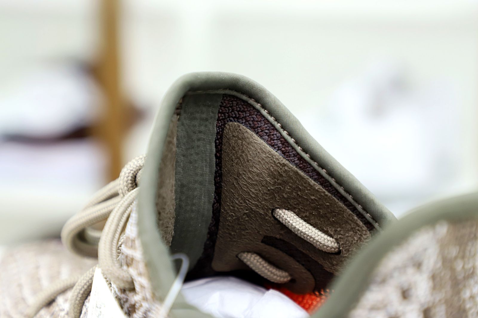 YEEZY BOOST 350 V2 ASH STONE