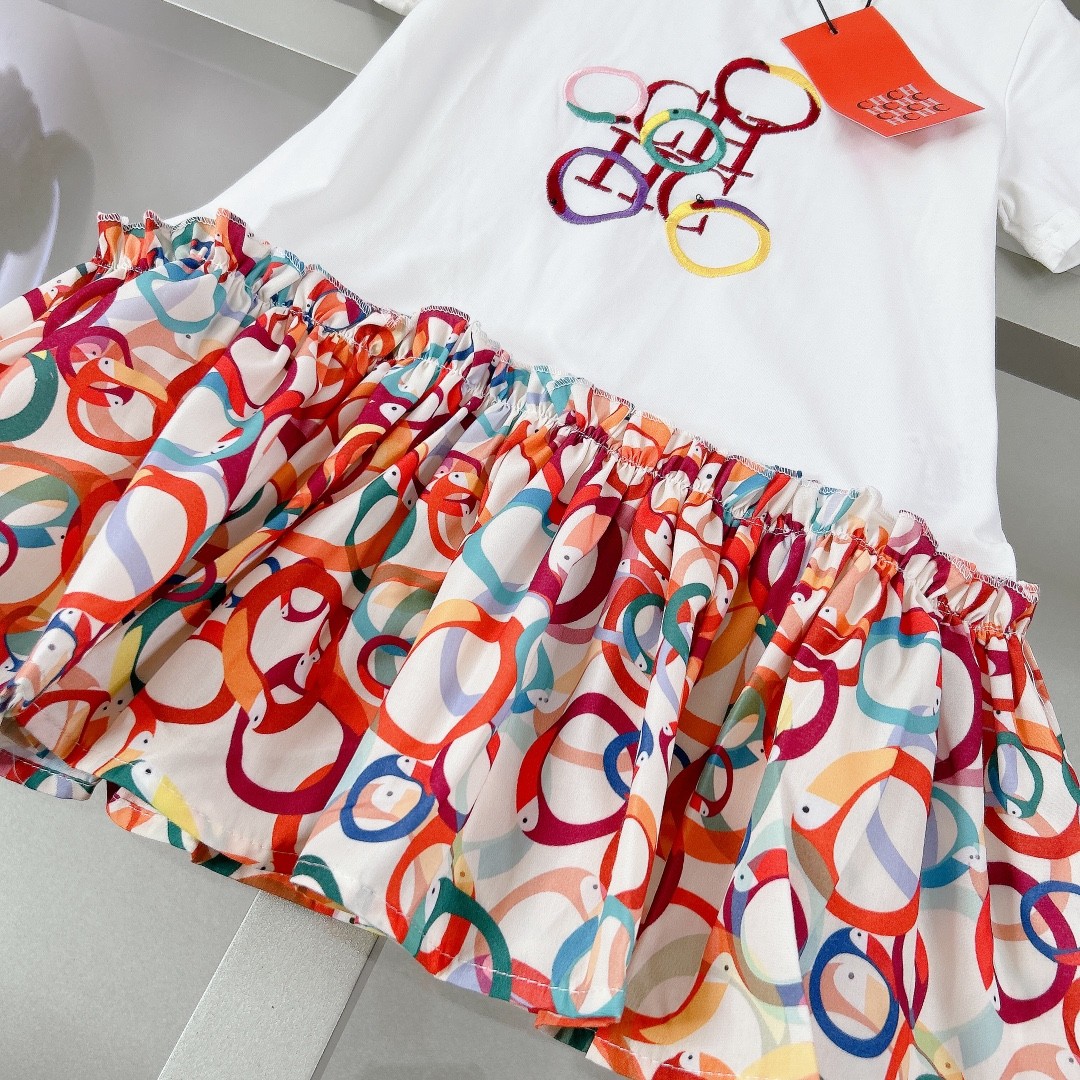 C&H Carolina Herrera Spring and Summer Girls Skirt Set