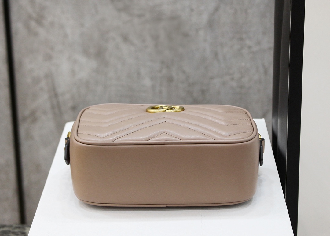 GUCCI 𝙈𝙖𝙧𝙢𝙤𝙣𝙩  #448065