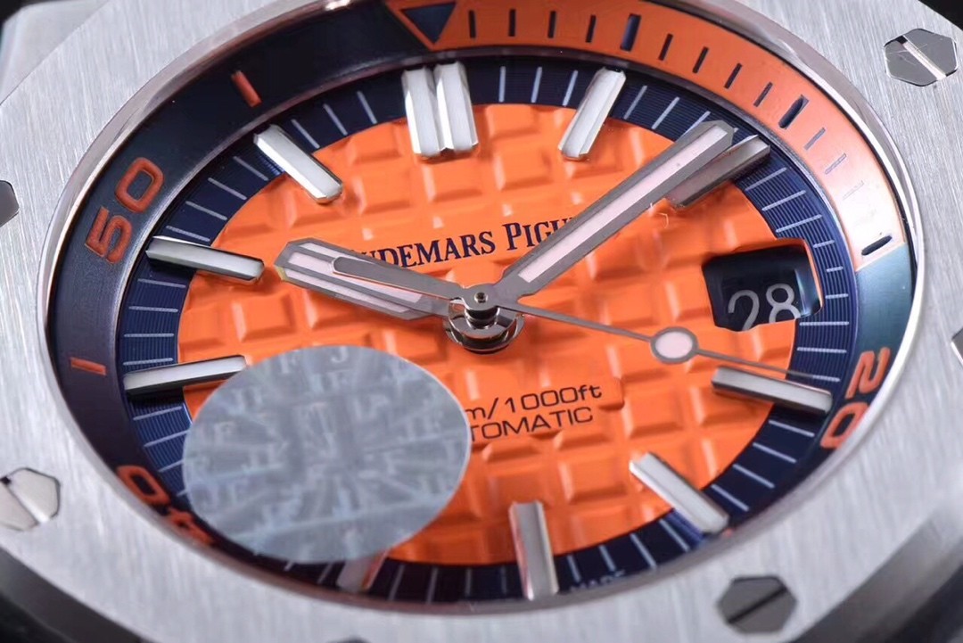 Audemars Piguet Royal Oak Offshore series mechanical men’s Watch V 8 version, Color series