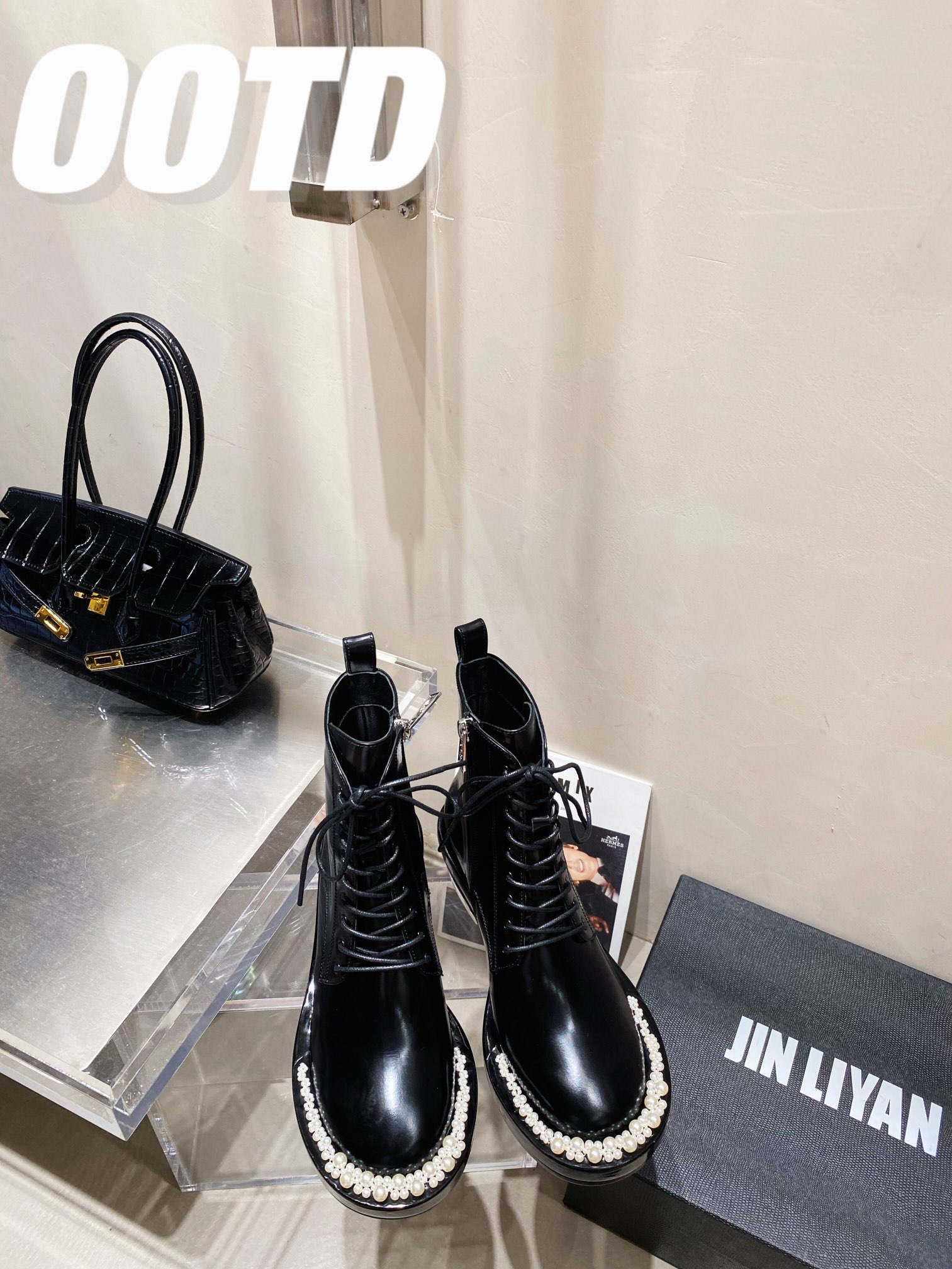 SR&HM | 𝟐𝟎𝟐𝟏/𝐒𝐒 𝐧𝐞𝐰 Sr&Hm niche designer brand 2021 fall/winter new biker boots
