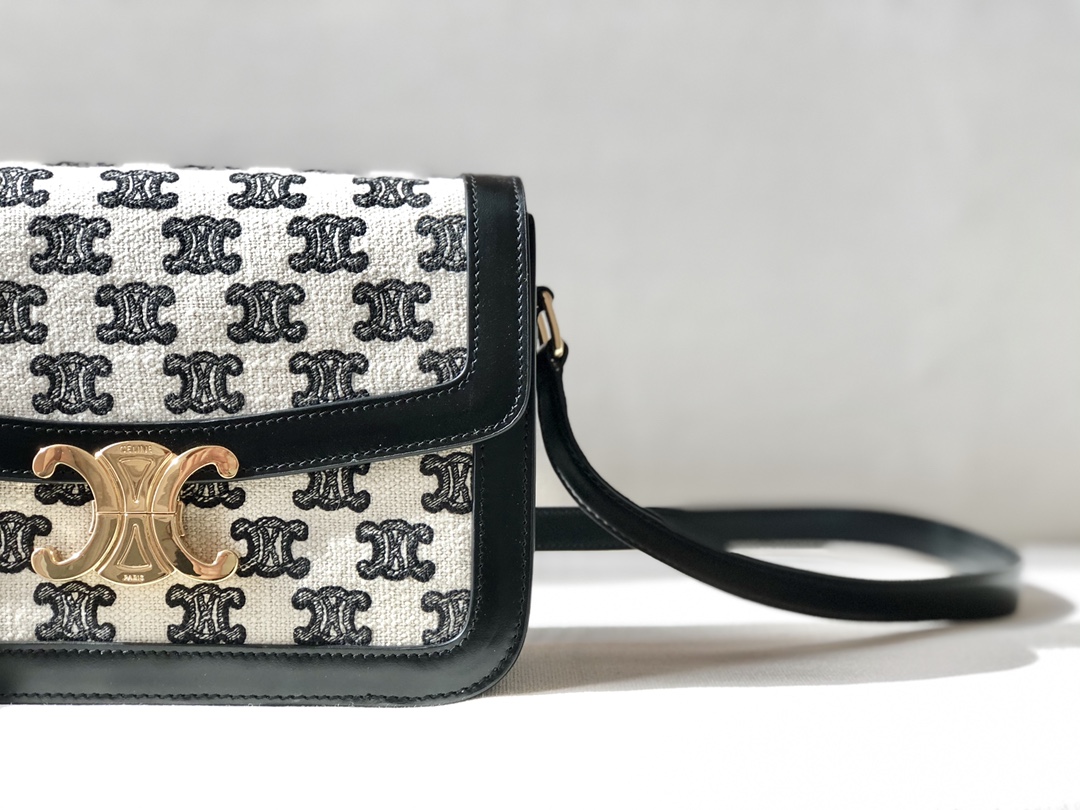 𝐂𝐞𝐥𝐢𝐧𝐞 Triomphe Medium 22.5cm