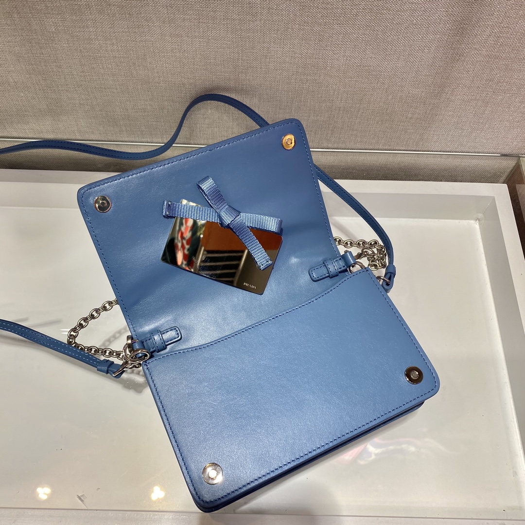 𝐏𝐑𝐀𝐃𝐀 1BP019 Crossbody bag