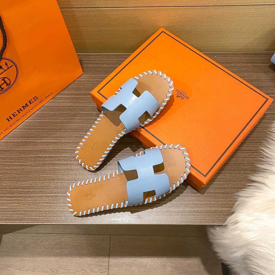 Hermes new woven slippers