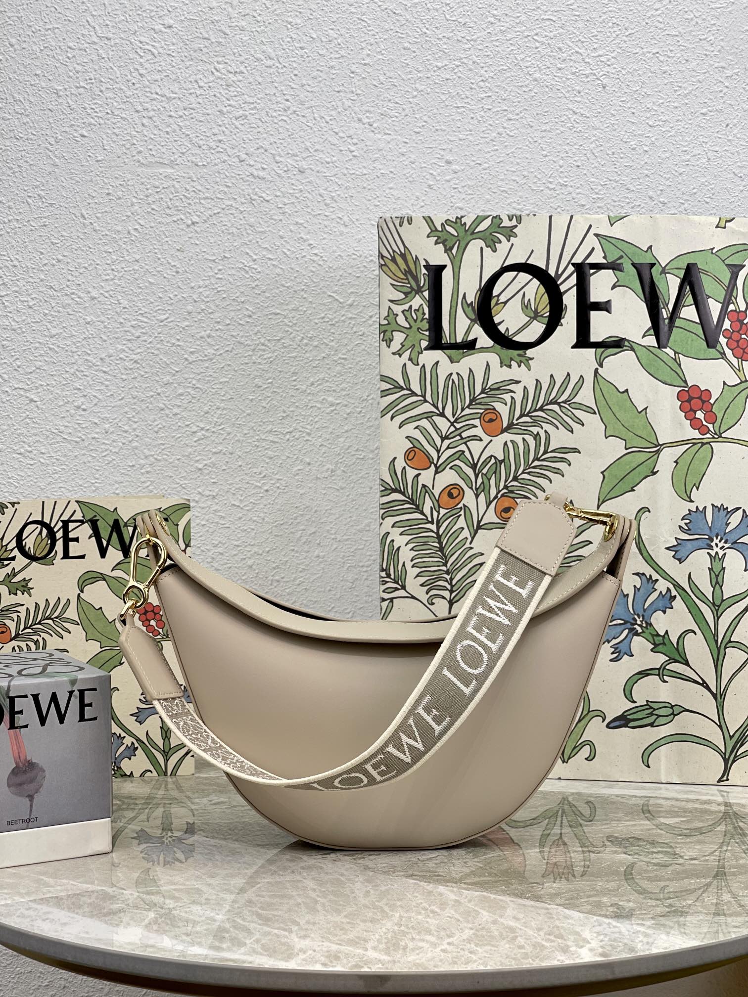 LOEWE Luna moon bag#1093