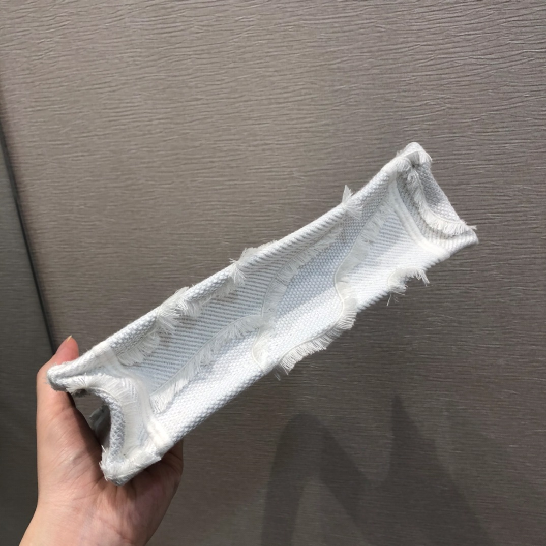 Camouflage series Mini Book tote Princess White