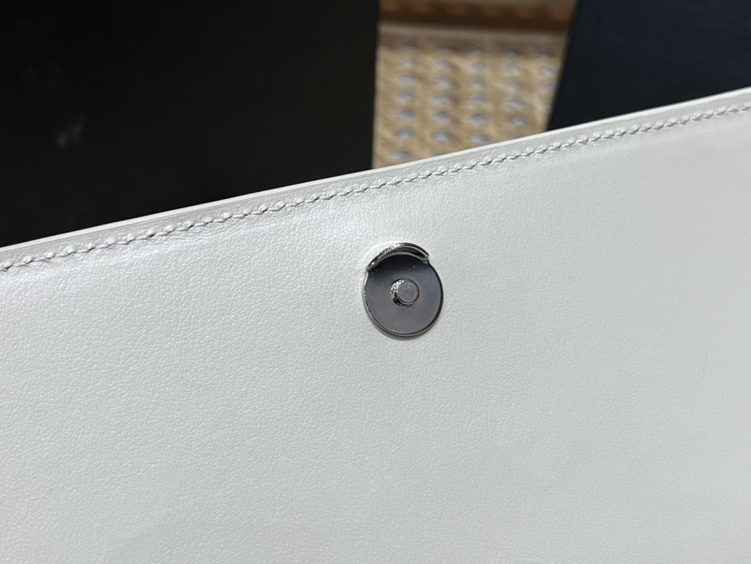 SAINT LAUREN #𝑺𝒖𝒏𝒔𝒆𝒕 𝑾𝒐𝒄#533026 original leather E.JD