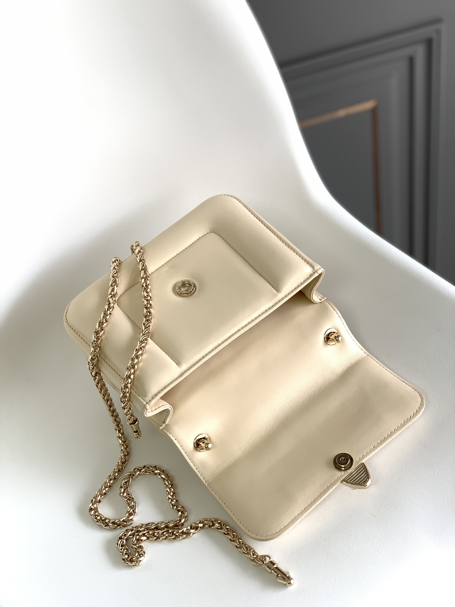 BVLGARI joint design