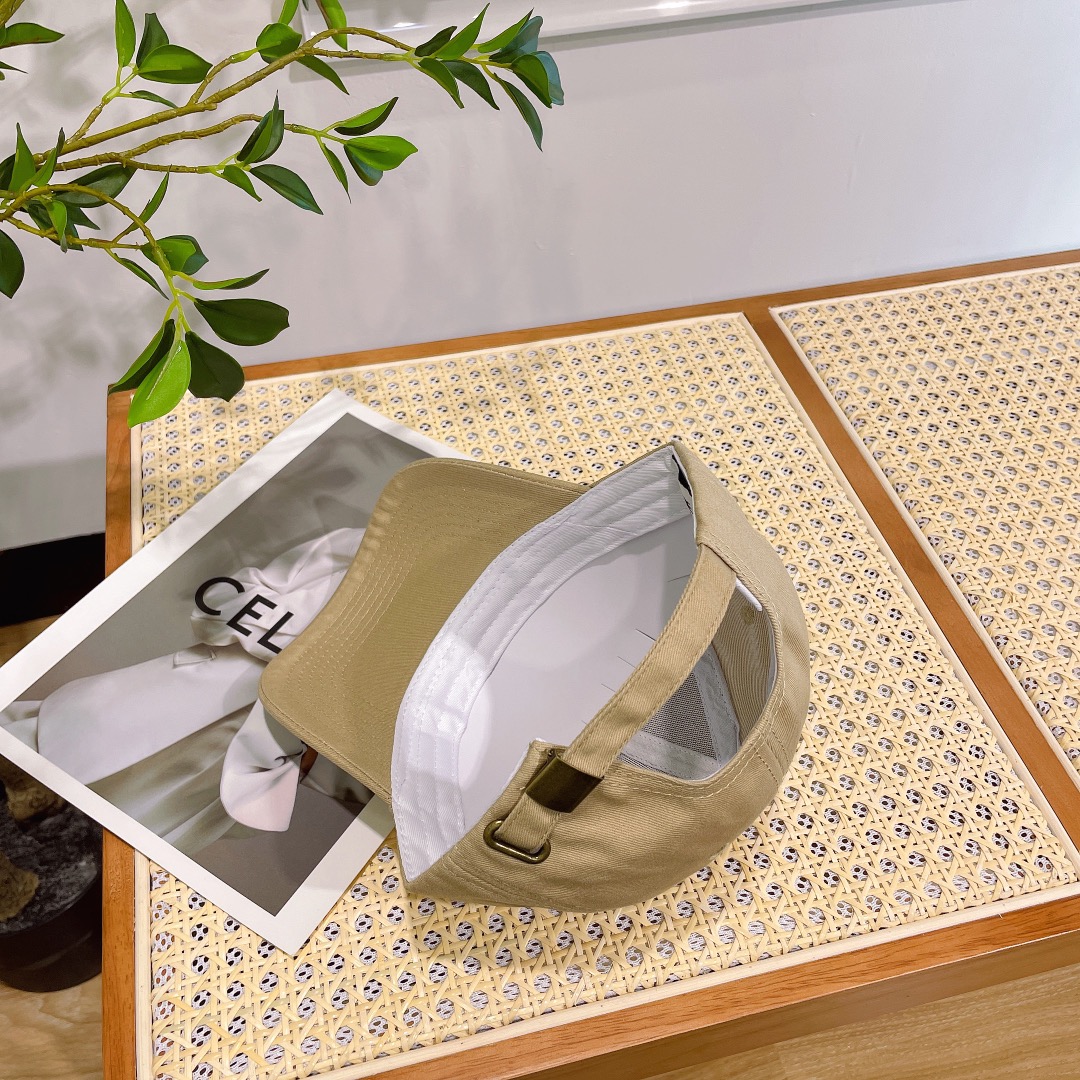 [CELINE] 2023 spring and summer new simple baseball cap