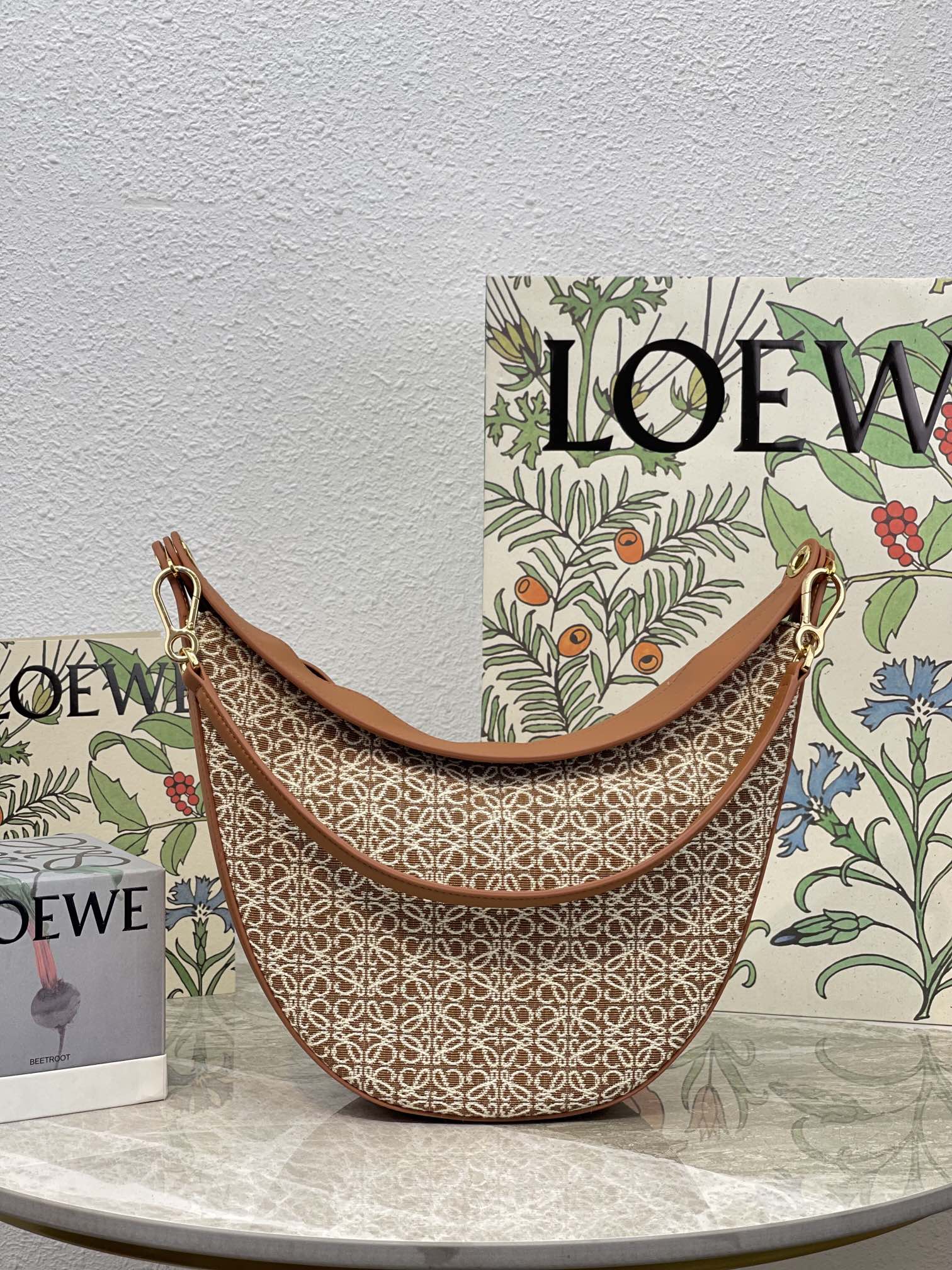 LOEWE Luna moon bag#10195