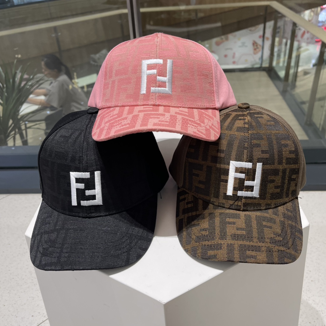 Fendl Fendi spring and summer new national tide embroidery letter baseball cap