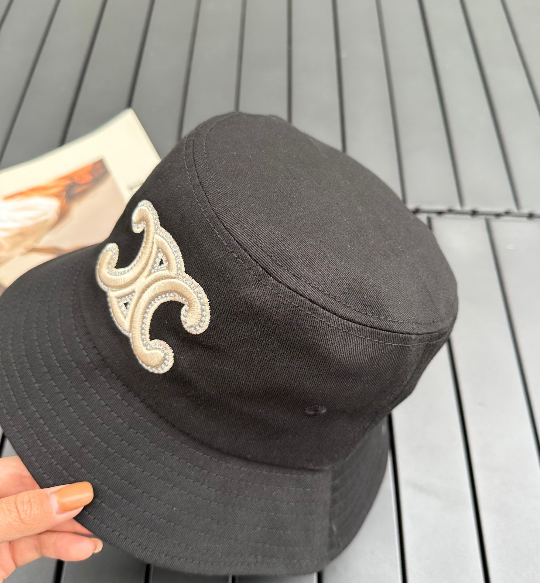 Celine's original single fisherman hat, his sun hat with a large brim