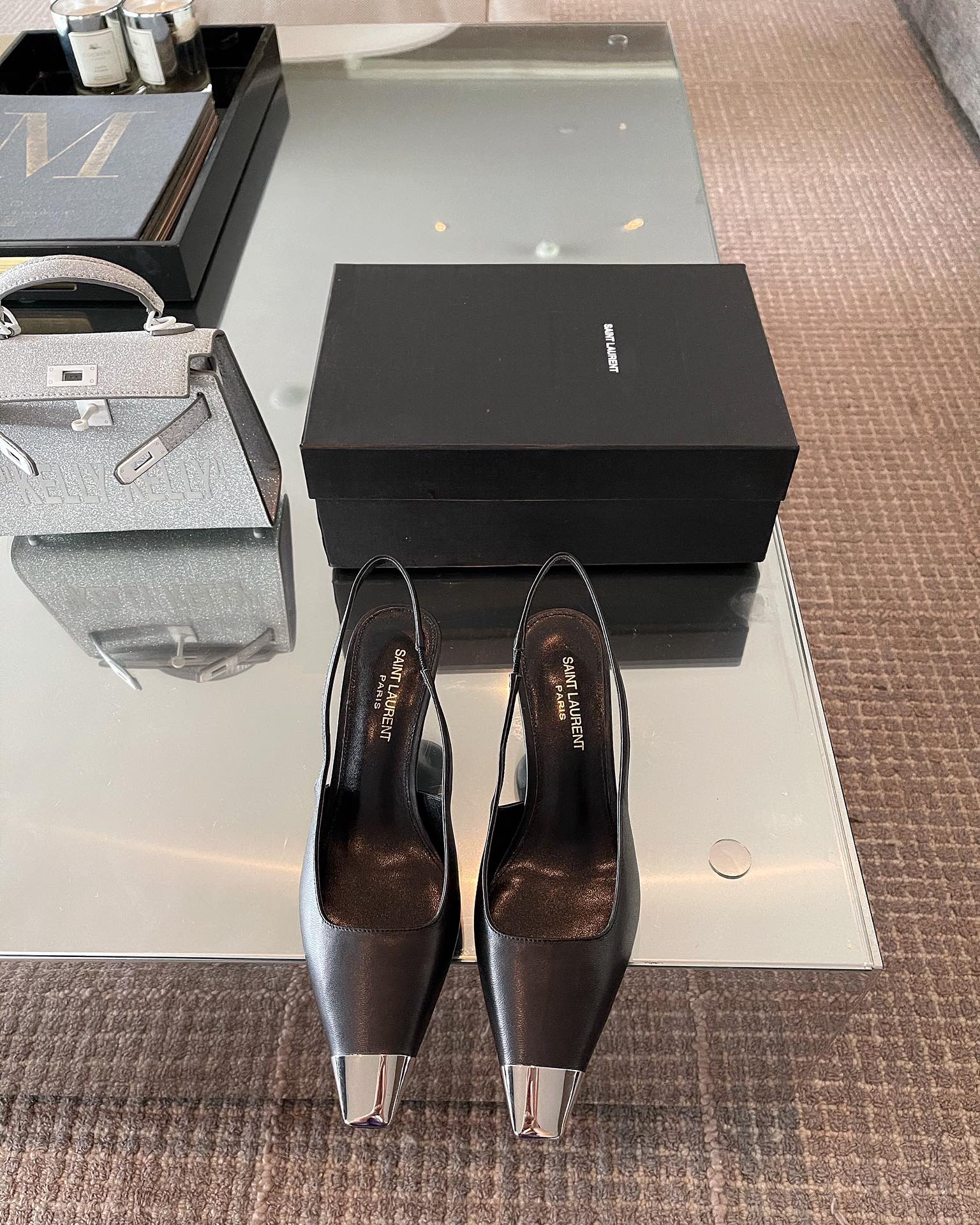 𝙎𝙖𝙞𝙣𝙩 𝙇𝙖𝙪𝙧𝙚𝙣𝙩 | 𝟐𝟎𝟐𝟏/𝐒𝐒 𝐧𝐞𝐰 YSL｜Saint Laurent 𝟐𝟎𝟐𝟏 best-selling model of the year blade black iron toe high heels