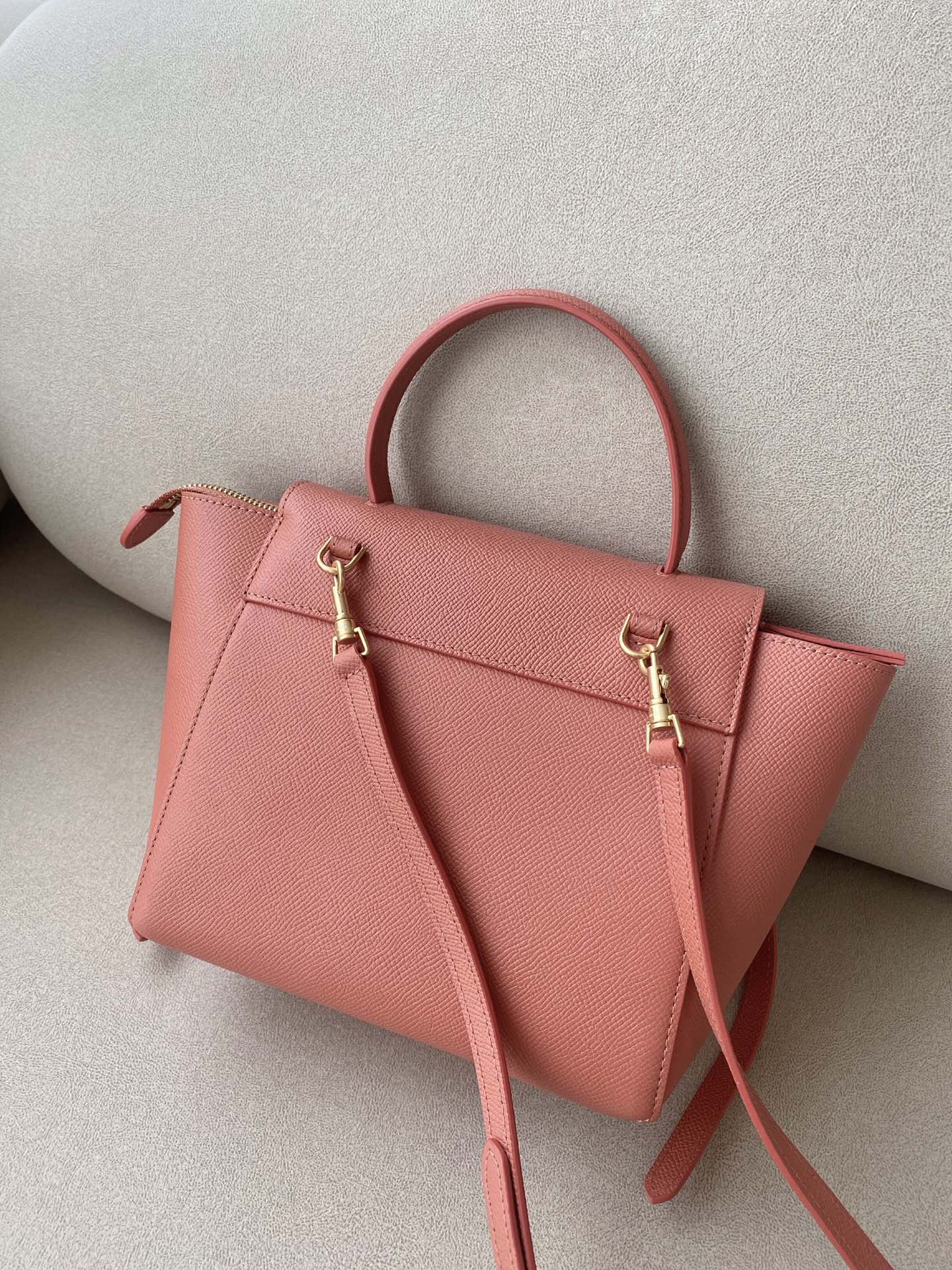 𝐂𝐞𝐥𝐢𝐧𝐞 Belt Bag Catfish Bag Small Grained Calfskin