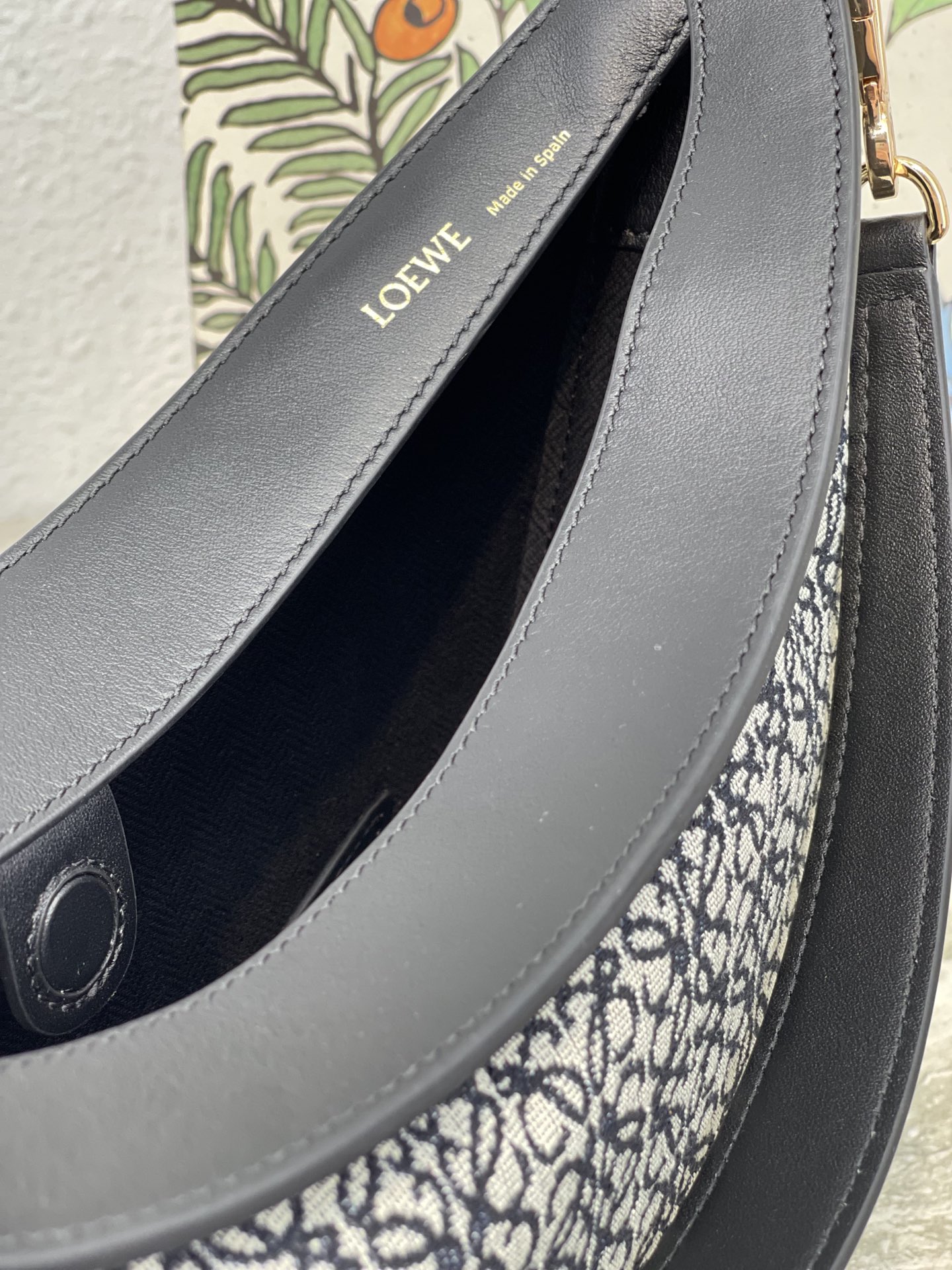 LOEWE Luna moon bag#10195