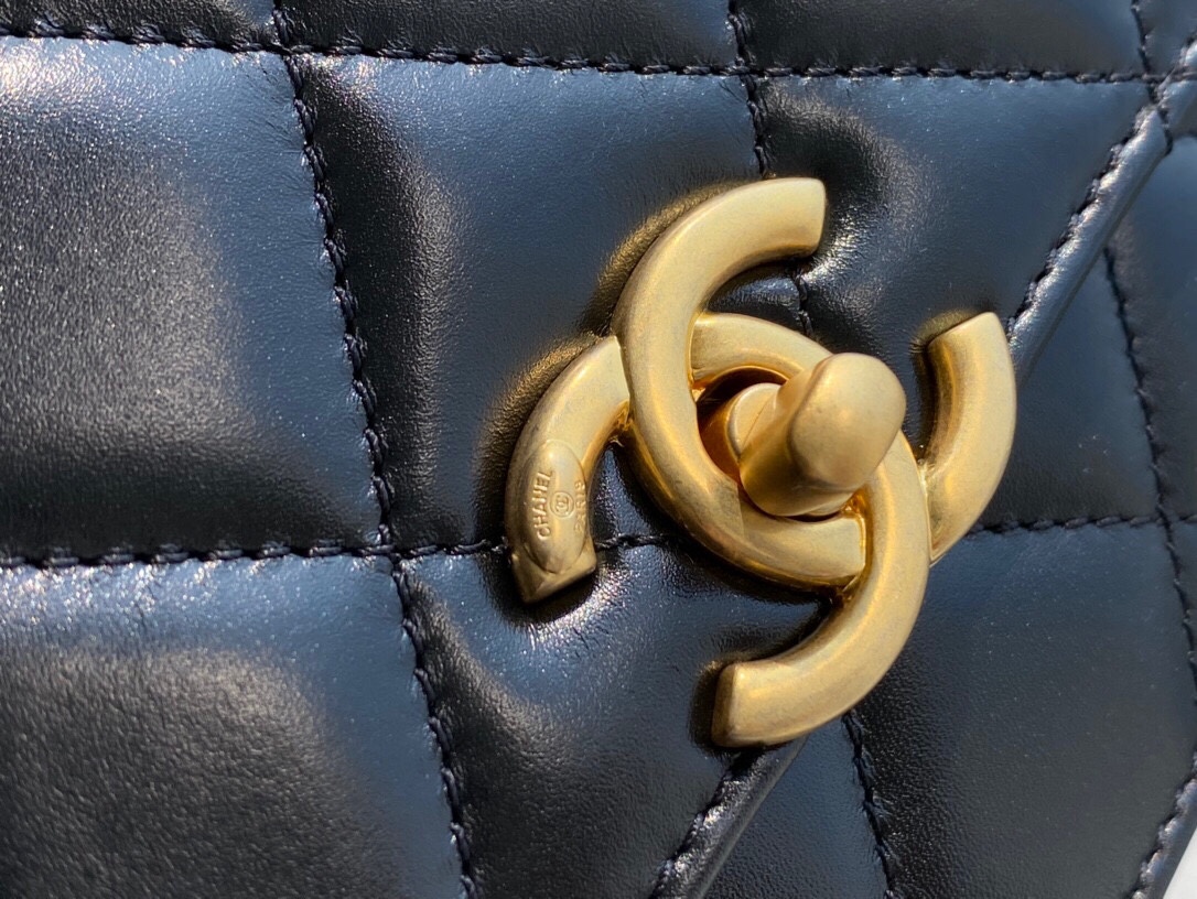 𝗖𝗛𝗔𝗘𝗡𝗟✦ 2021 Advanced Handcraft Workshop Double Golden Ball 𝗖𝗳 𝗠𝗶𝗻𝗶 𝟏𝟗𝐜𝐦Black