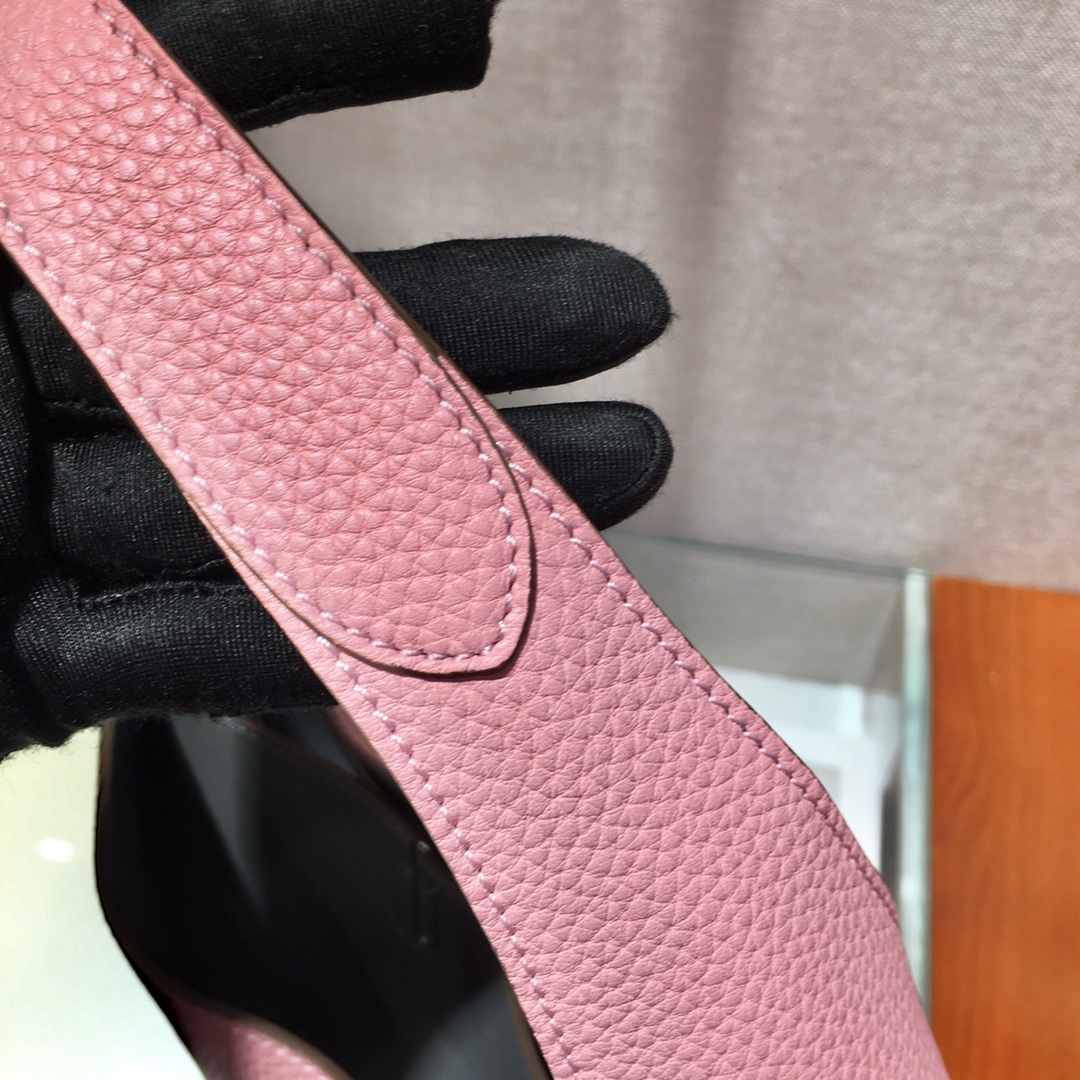 𝐏𝐑𝐀𝐃𝐀 New Bucket Bag