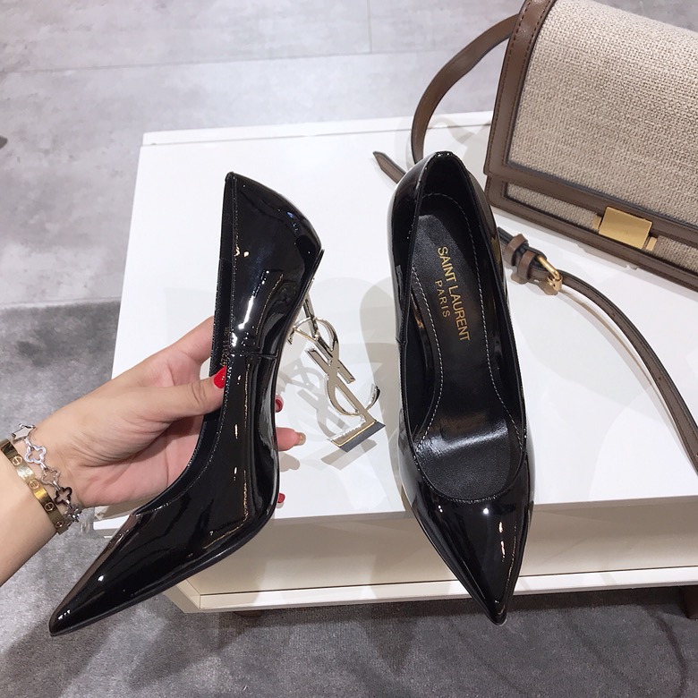 Saint Laurent classic model YSL logo heeled high heels using imported Italian cow patent leather