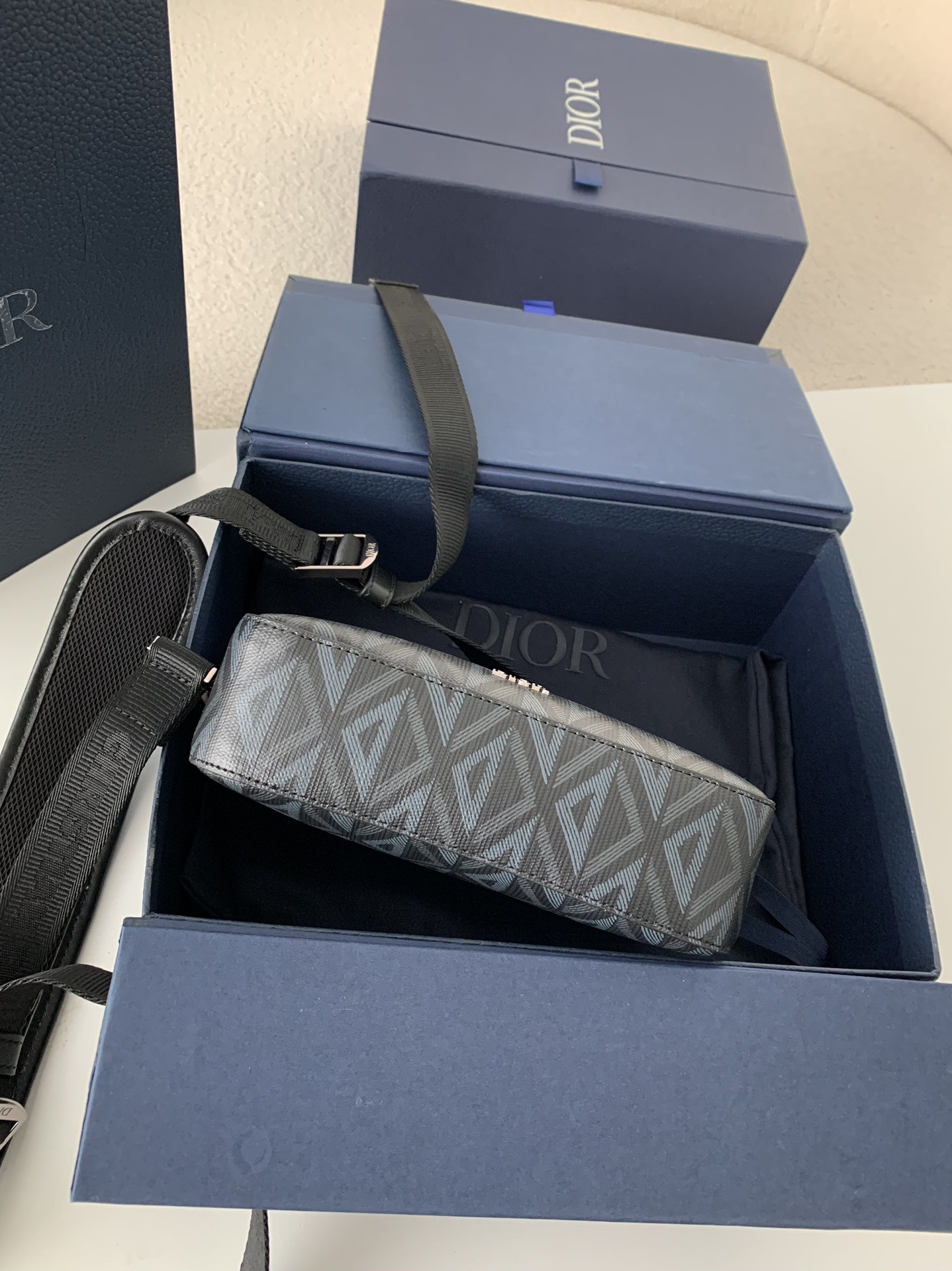 DIOR Men's SAFARI Messenger Bag, Top Quality Size: 22 * 15 * 6cm