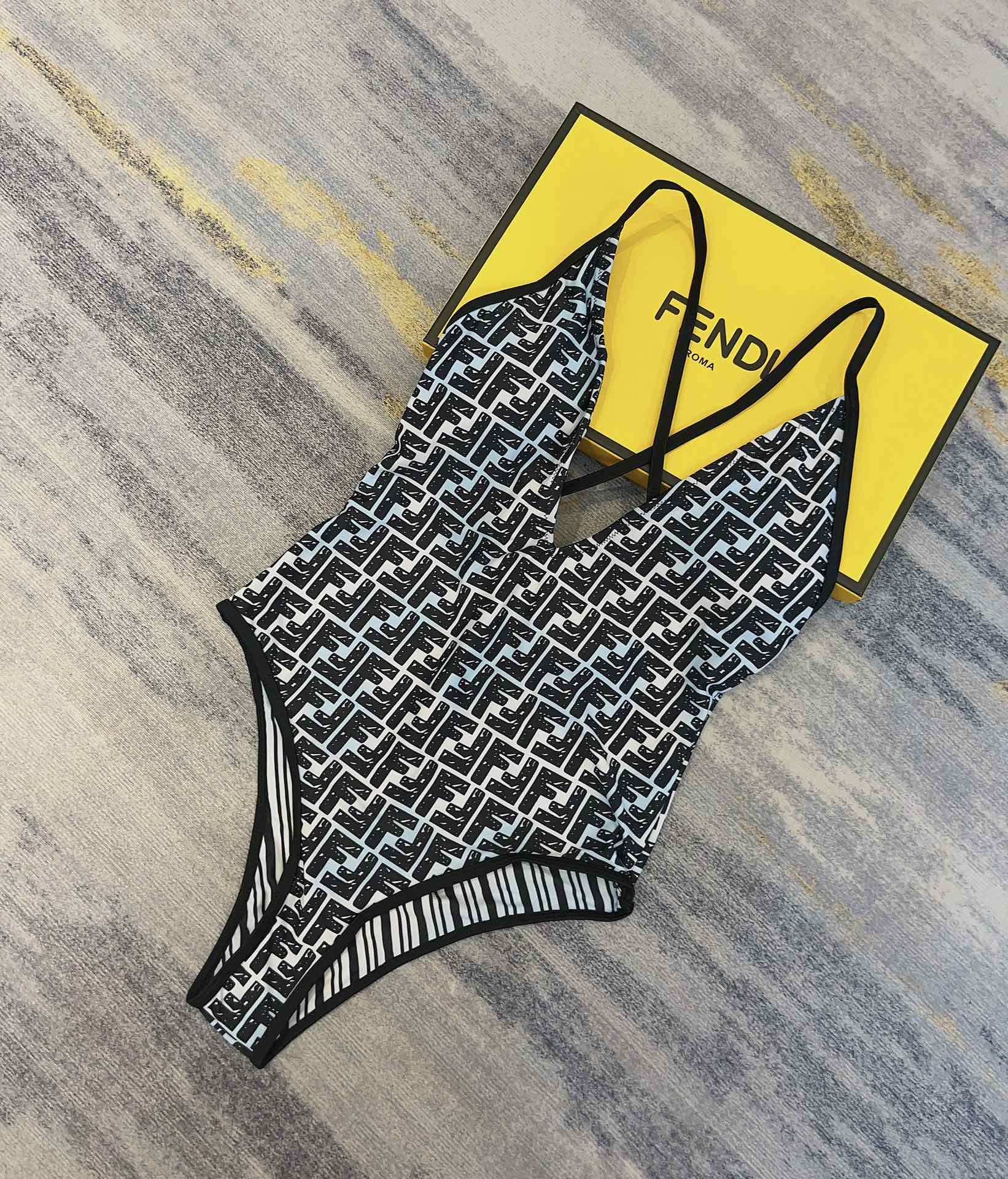 Fendi women's new one-piece bikini