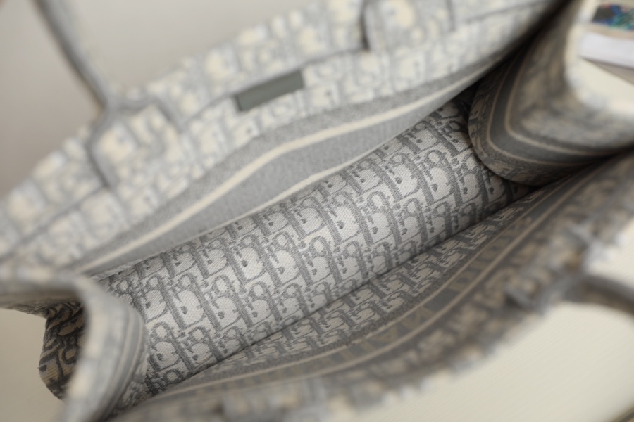 DIOR TOTE old flower pattern